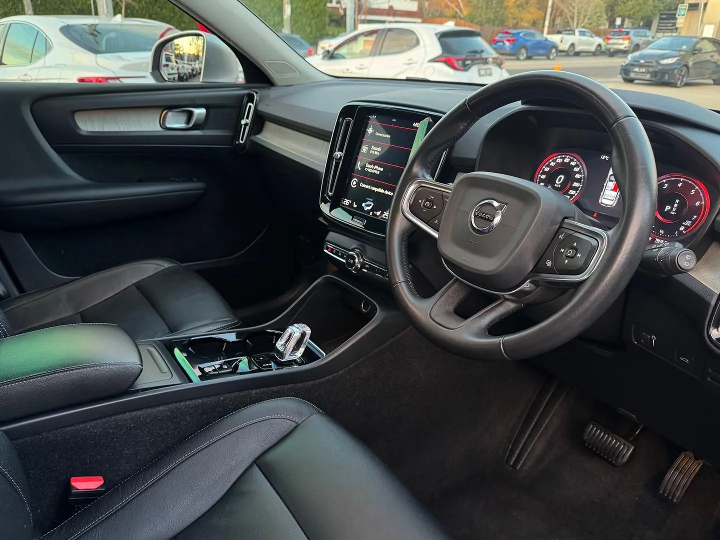 2018 Volvo XC40 Gallery Image 13