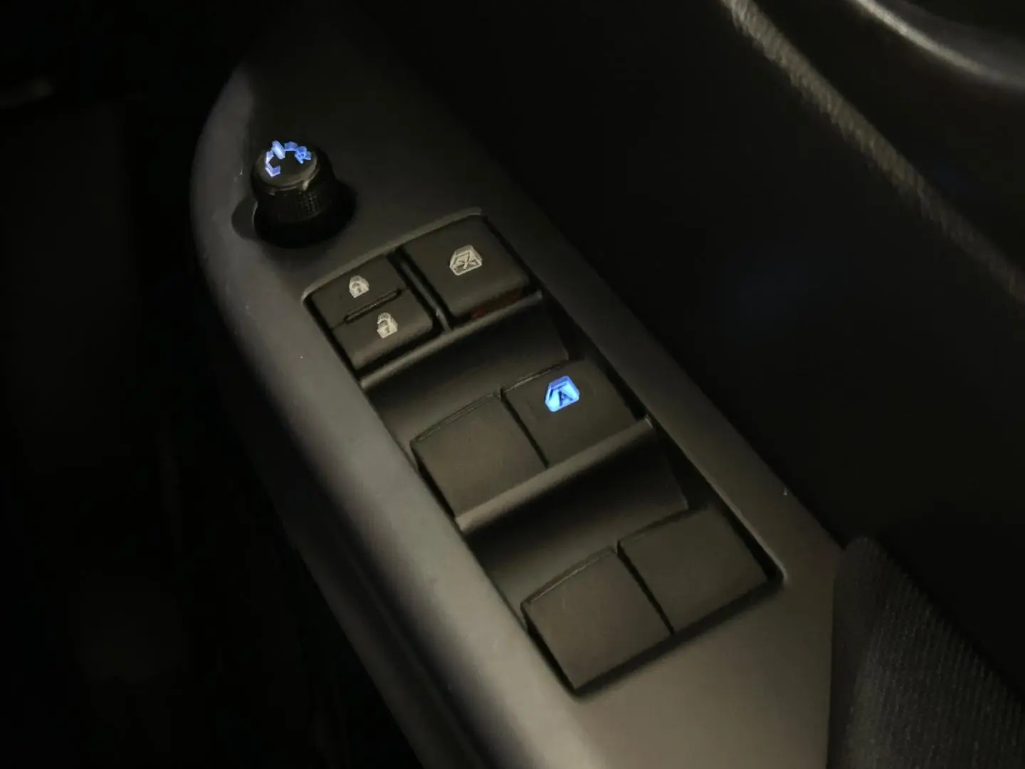 2022 Toyota Hilux Gallery Image 20