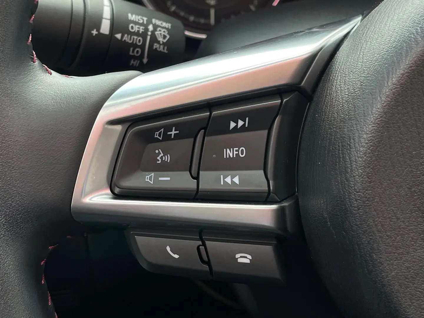 2017 Mazda MX-5 Gallery Image 21