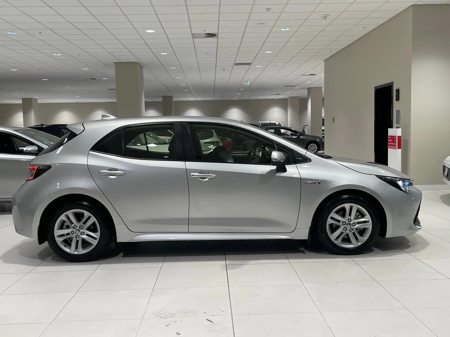 2022 Toyota Corolla Gallery Image 2