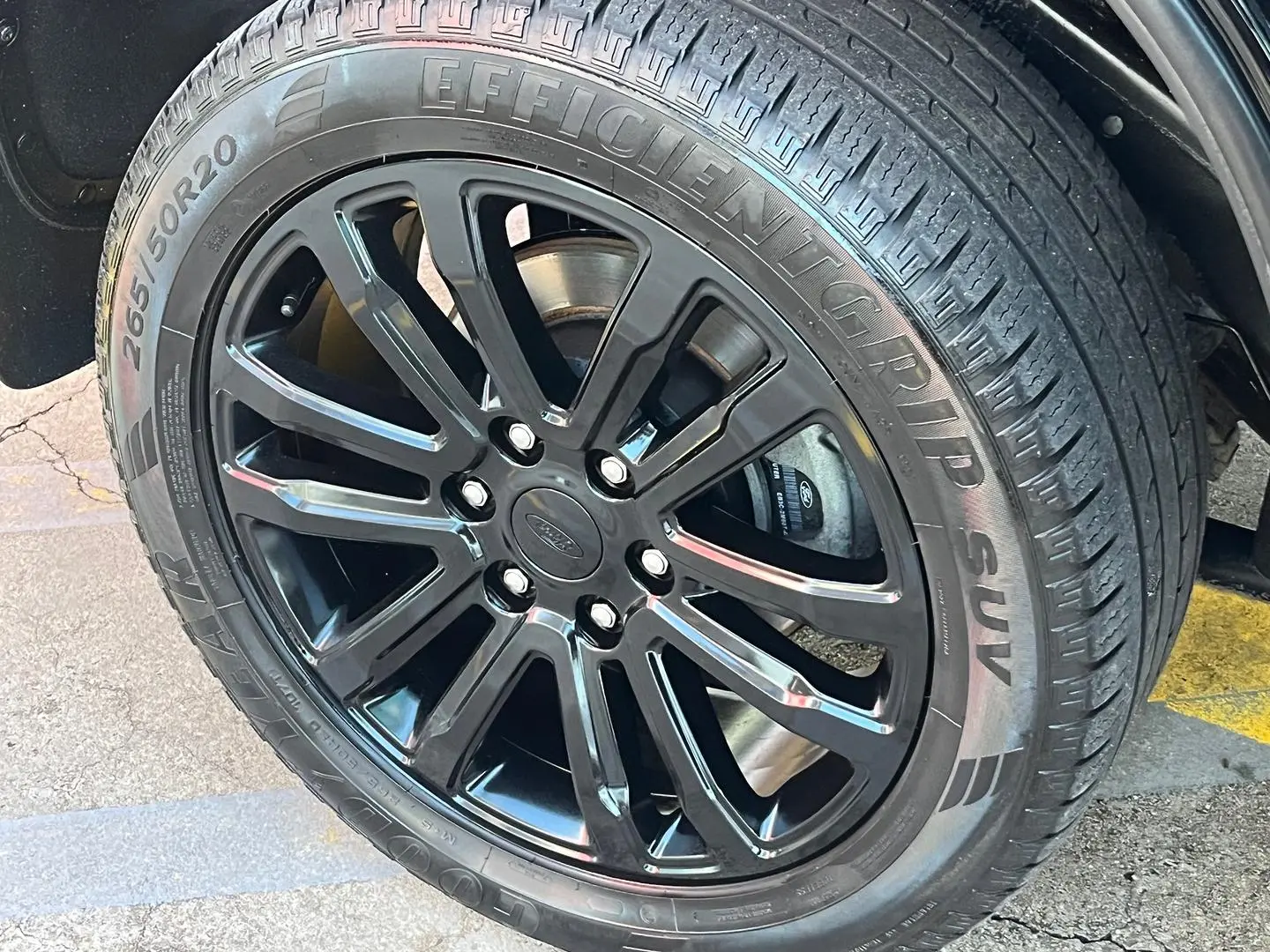 2022 Ford Everest Gallery Image 26