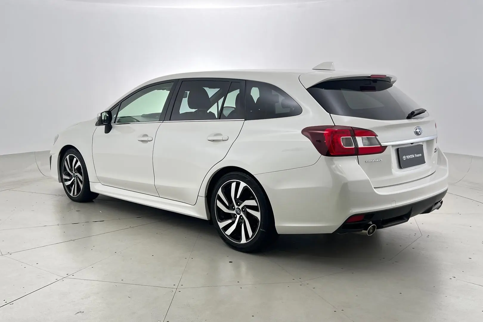 2020 Subaru Levorg Gallery Image 6
