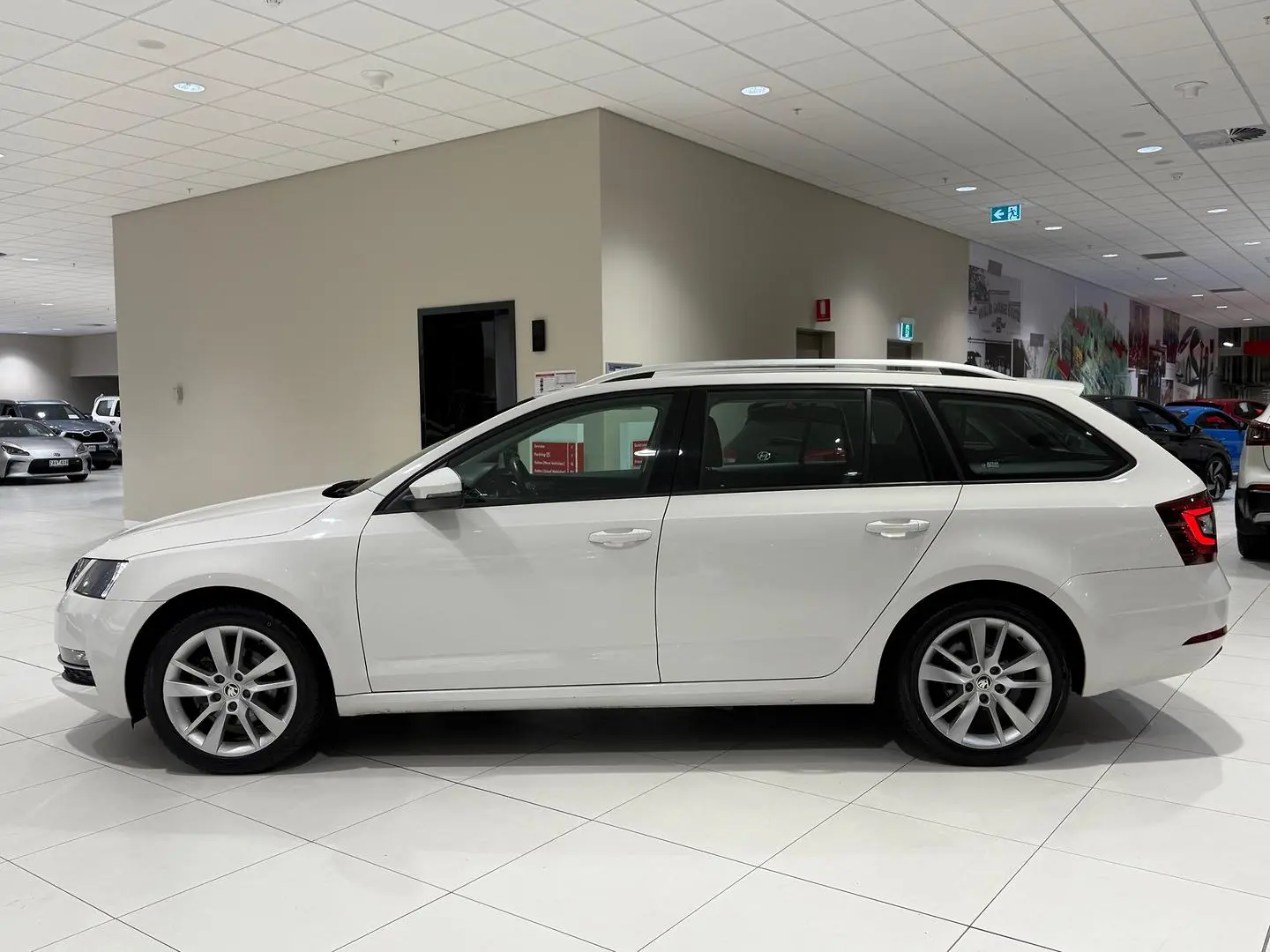 2020 SKODA Octavia Gallery Image 6