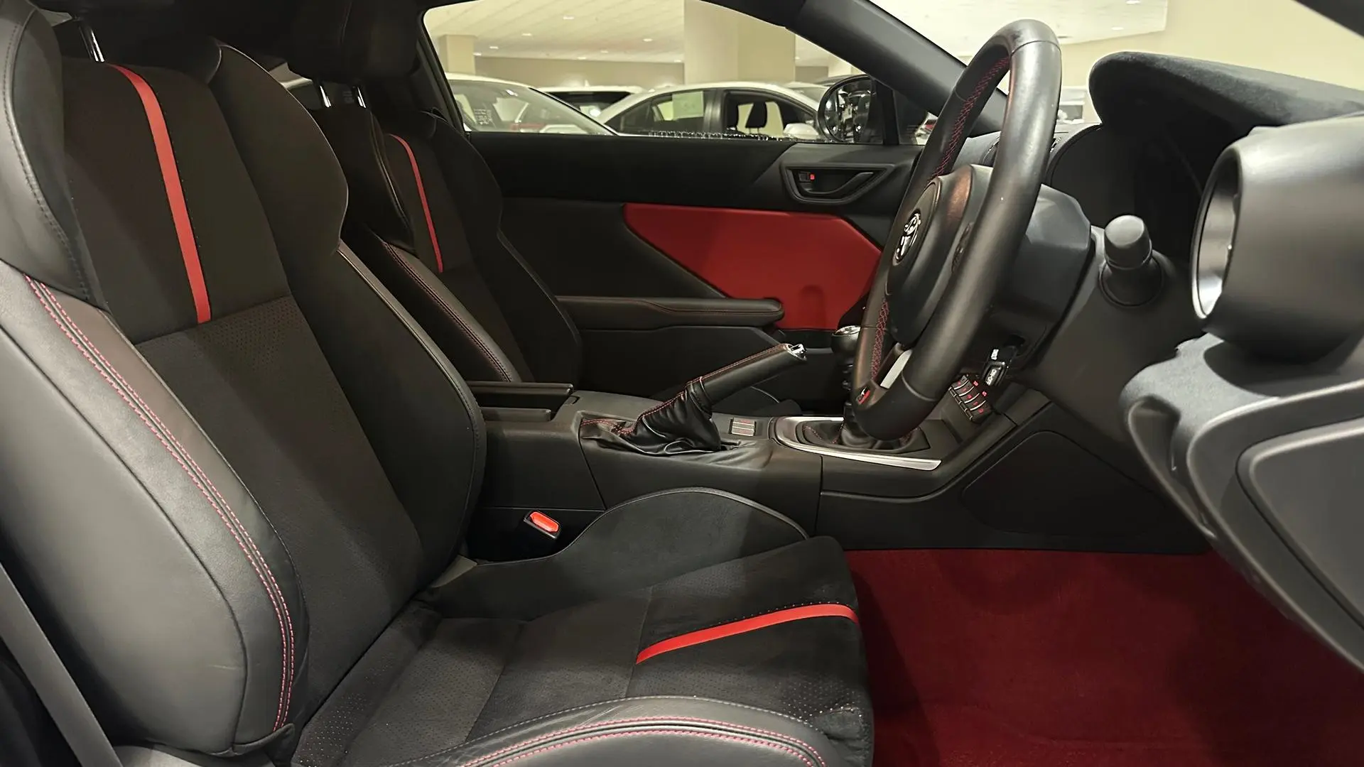 2024 Toyota GR86 Gallery Image 11