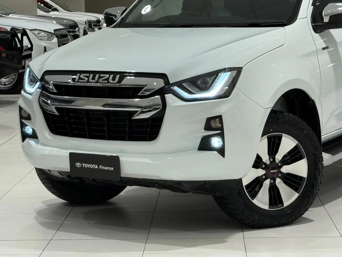 2022 Isuzu D-MAX Gallery Image 7