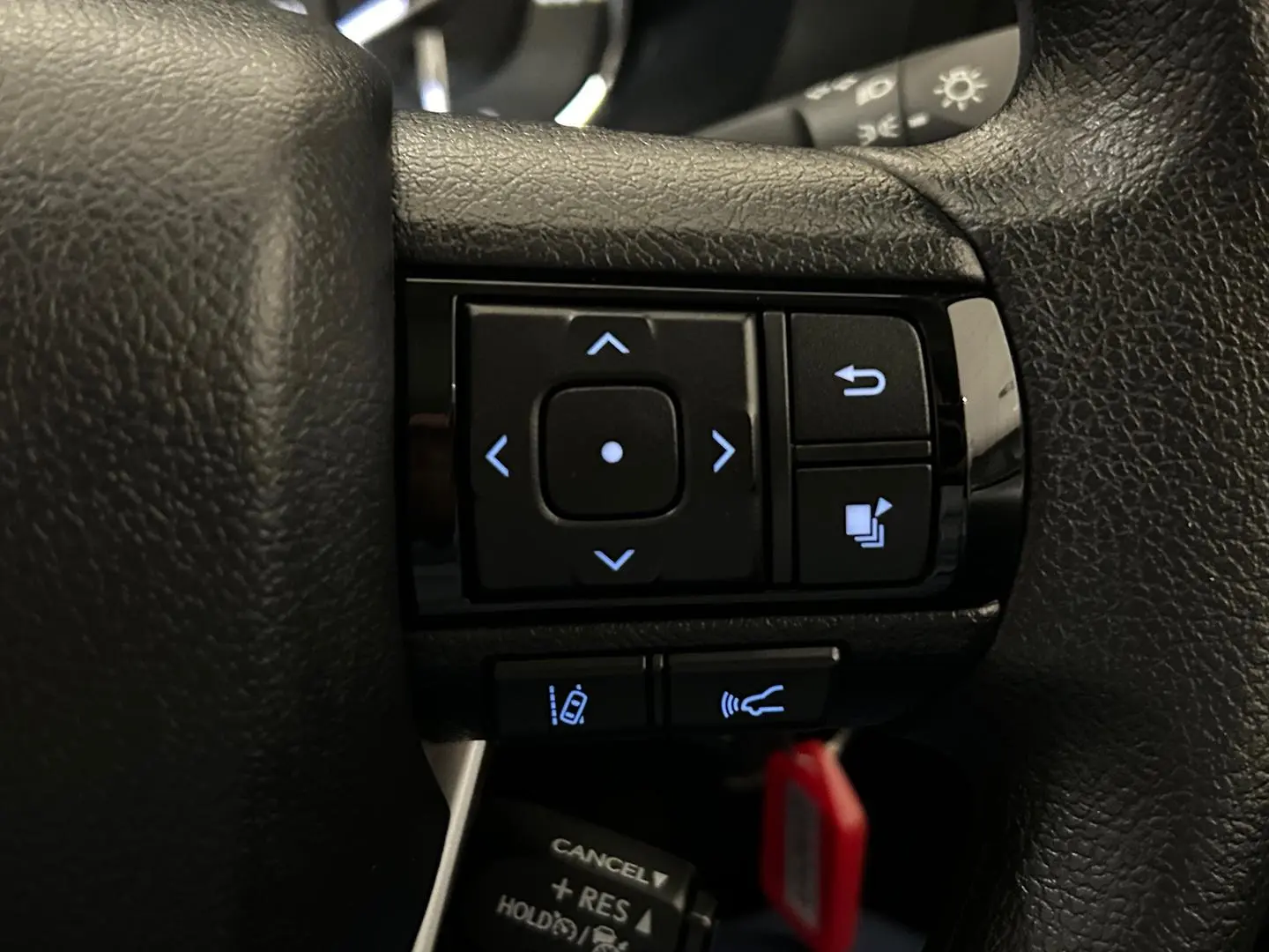 2024 Toyota Hilux Gallery Image 20