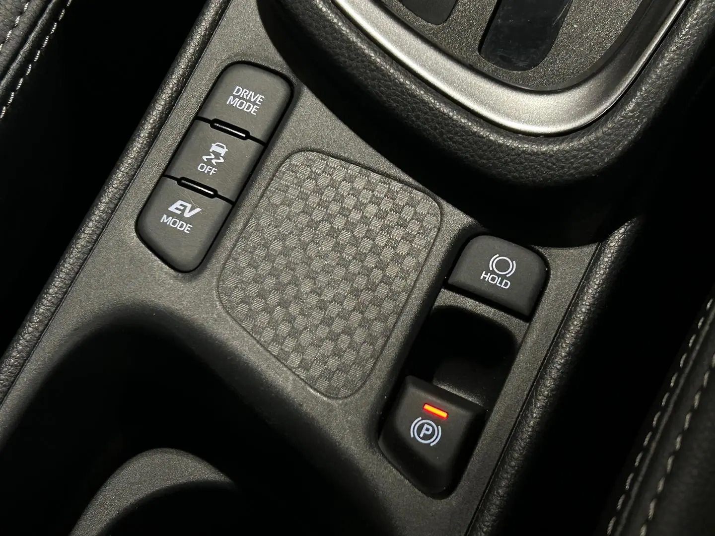 2024 Toyota Yaris Cross Gallery Image 19