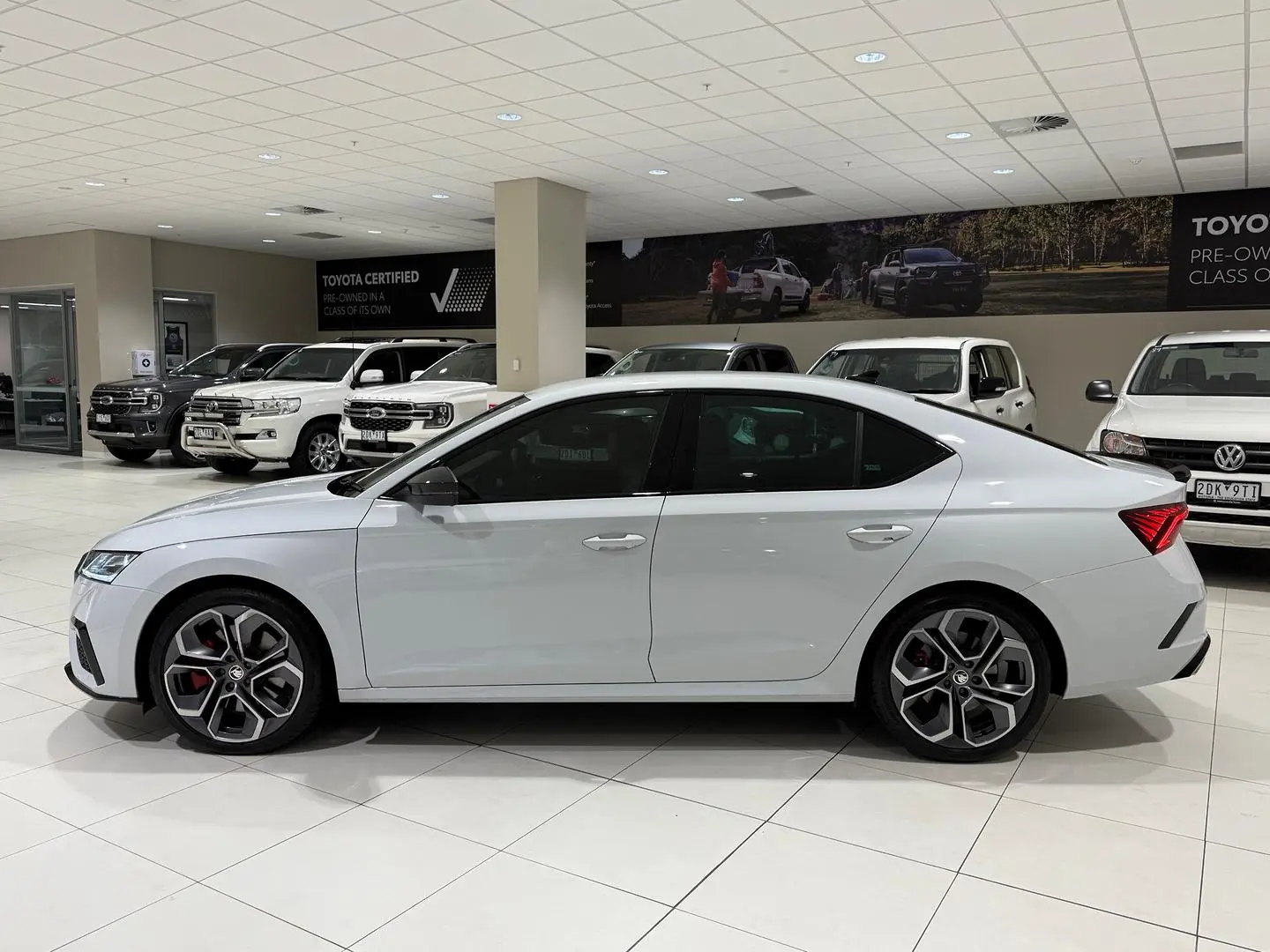 2023 SKODA Octavia Gallery Image 6
