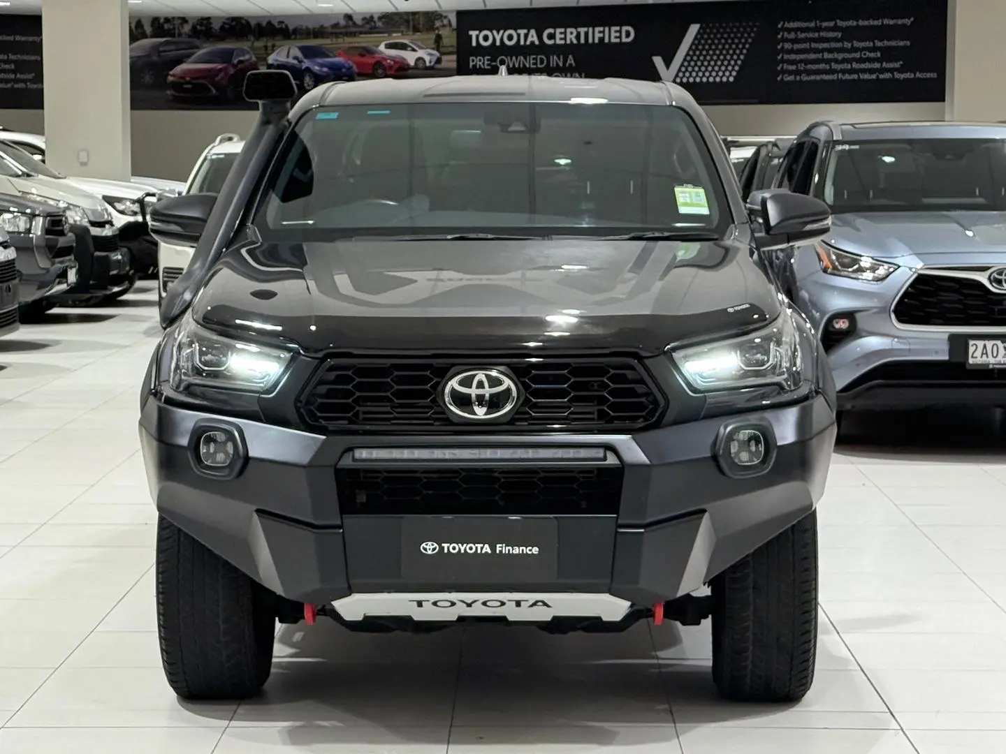 2022 Toyota Hilux Gallery Image 4