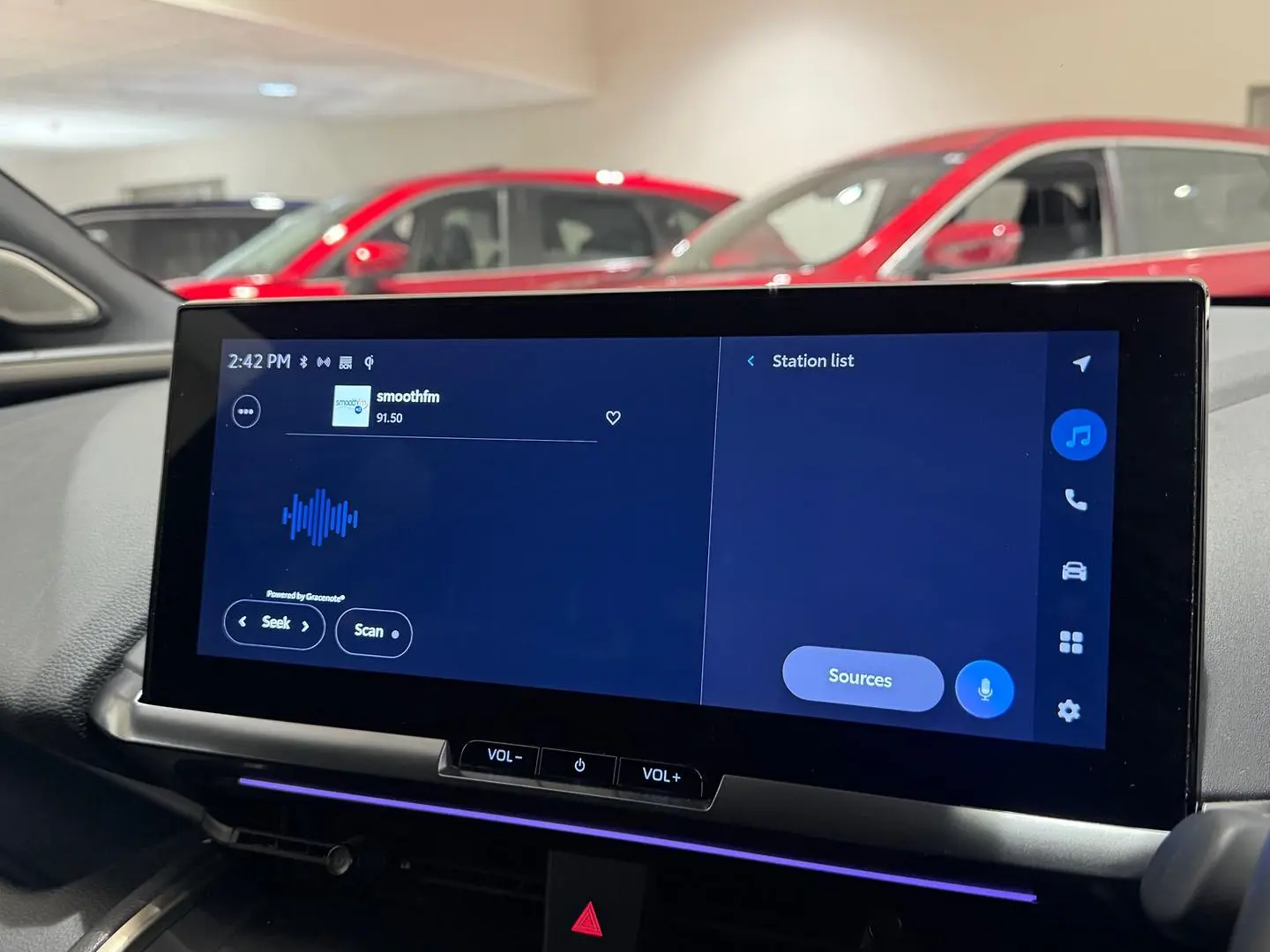 2024 Toyota C-HR Gallery Image 19
