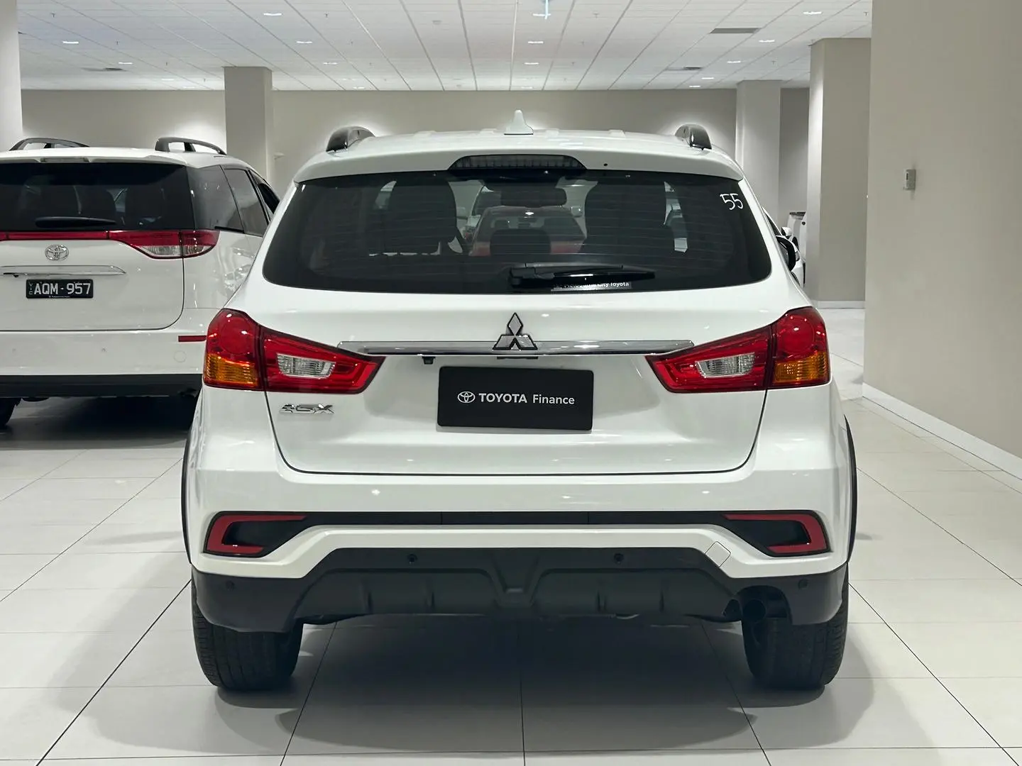 2019 Mitsubishi Asx Gallery Image 9