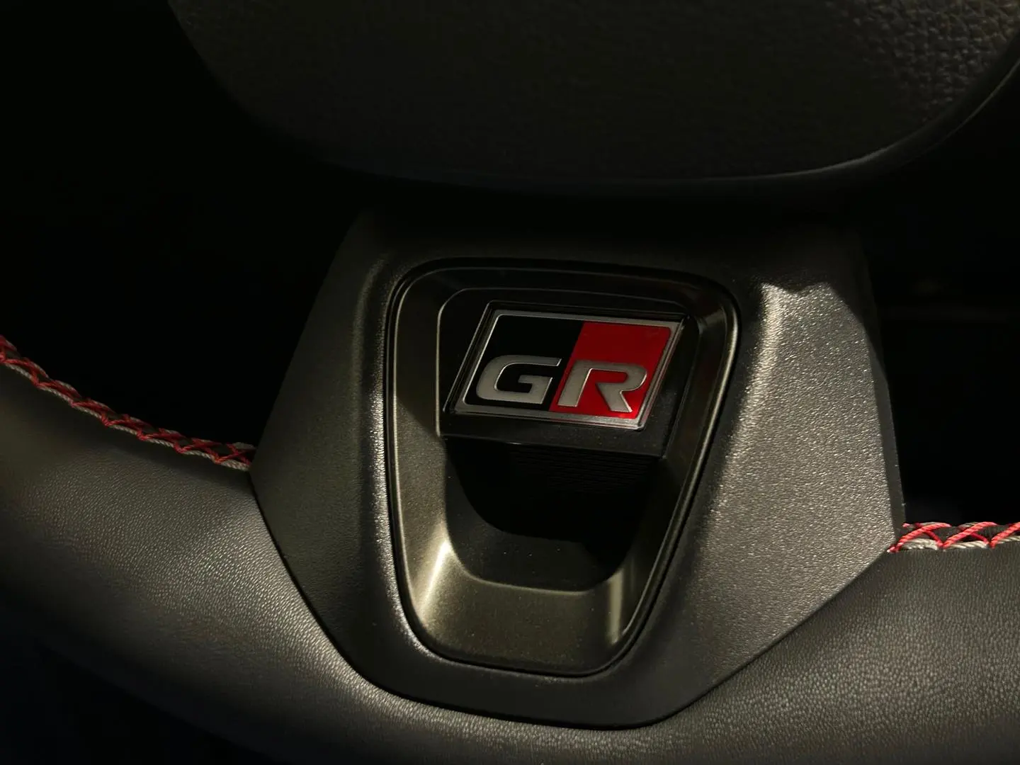 2024 Toyota C-HR Gallery Image 23