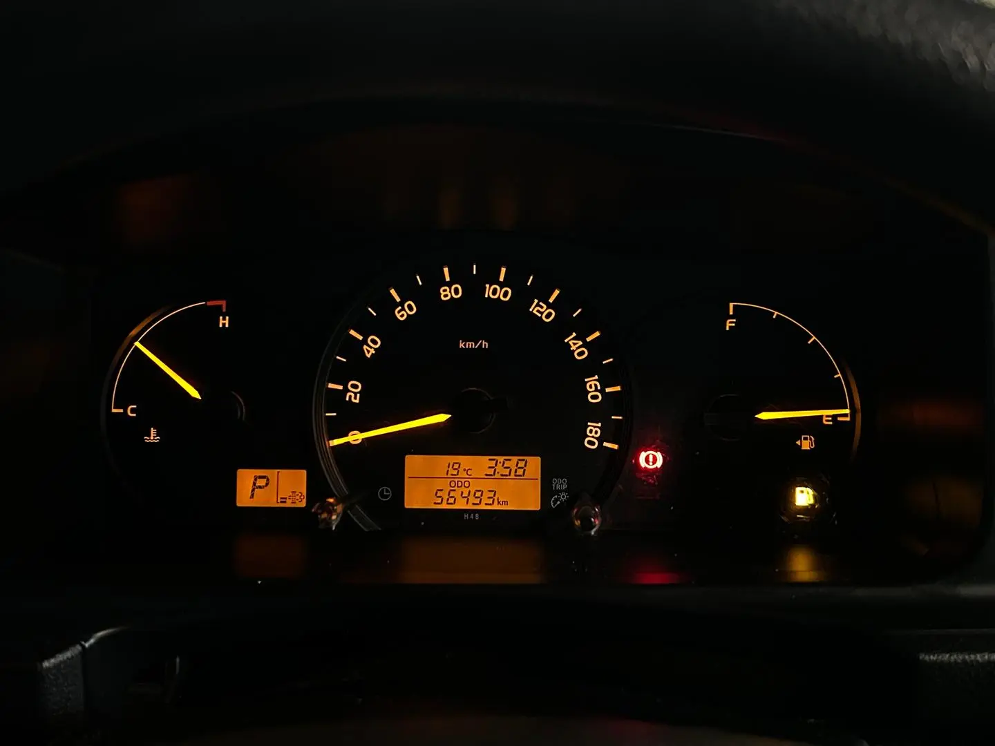 2018 Toyota Hiace Gallery Image 20