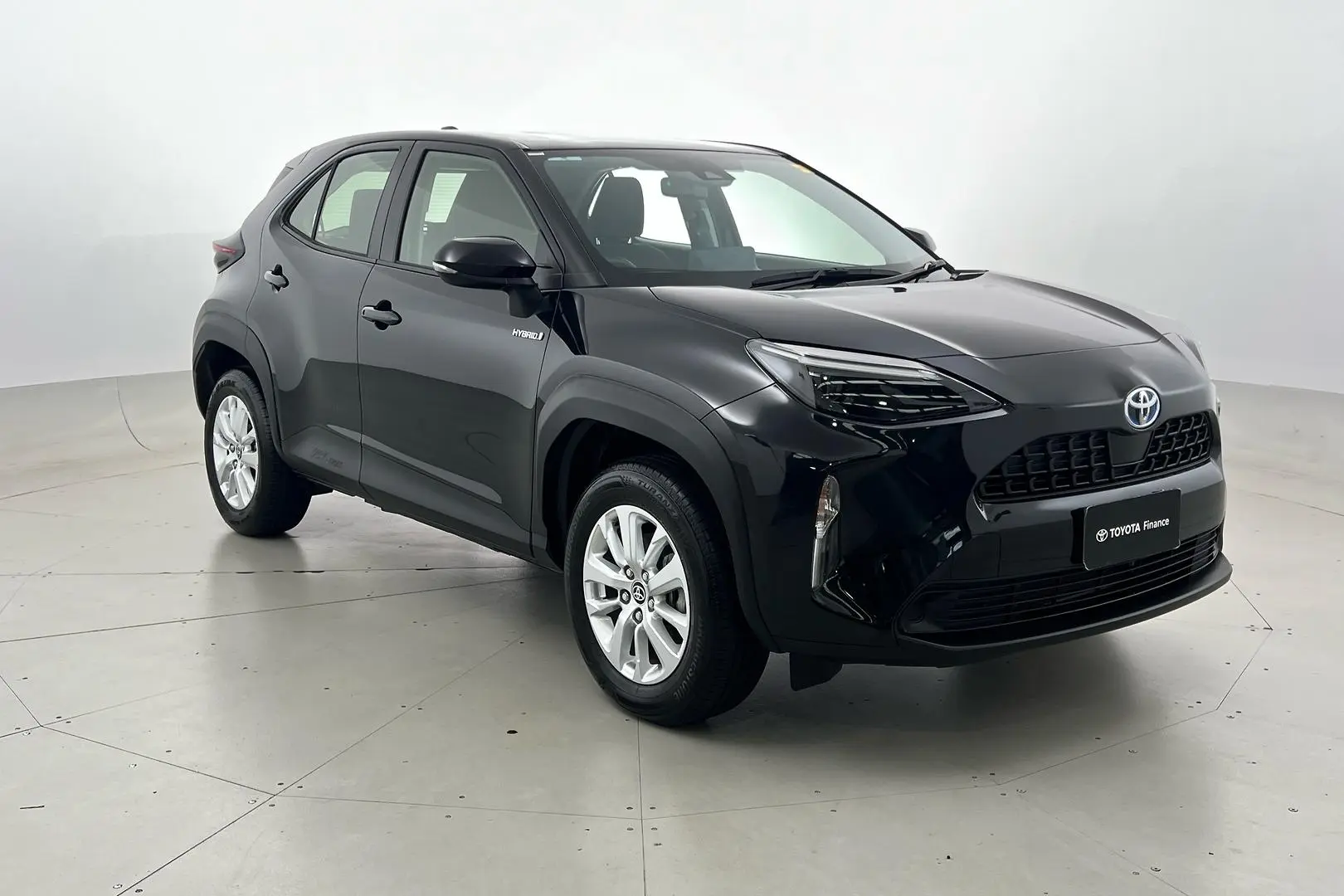 2024 Toyota Yaris Cross Gallery Image 1