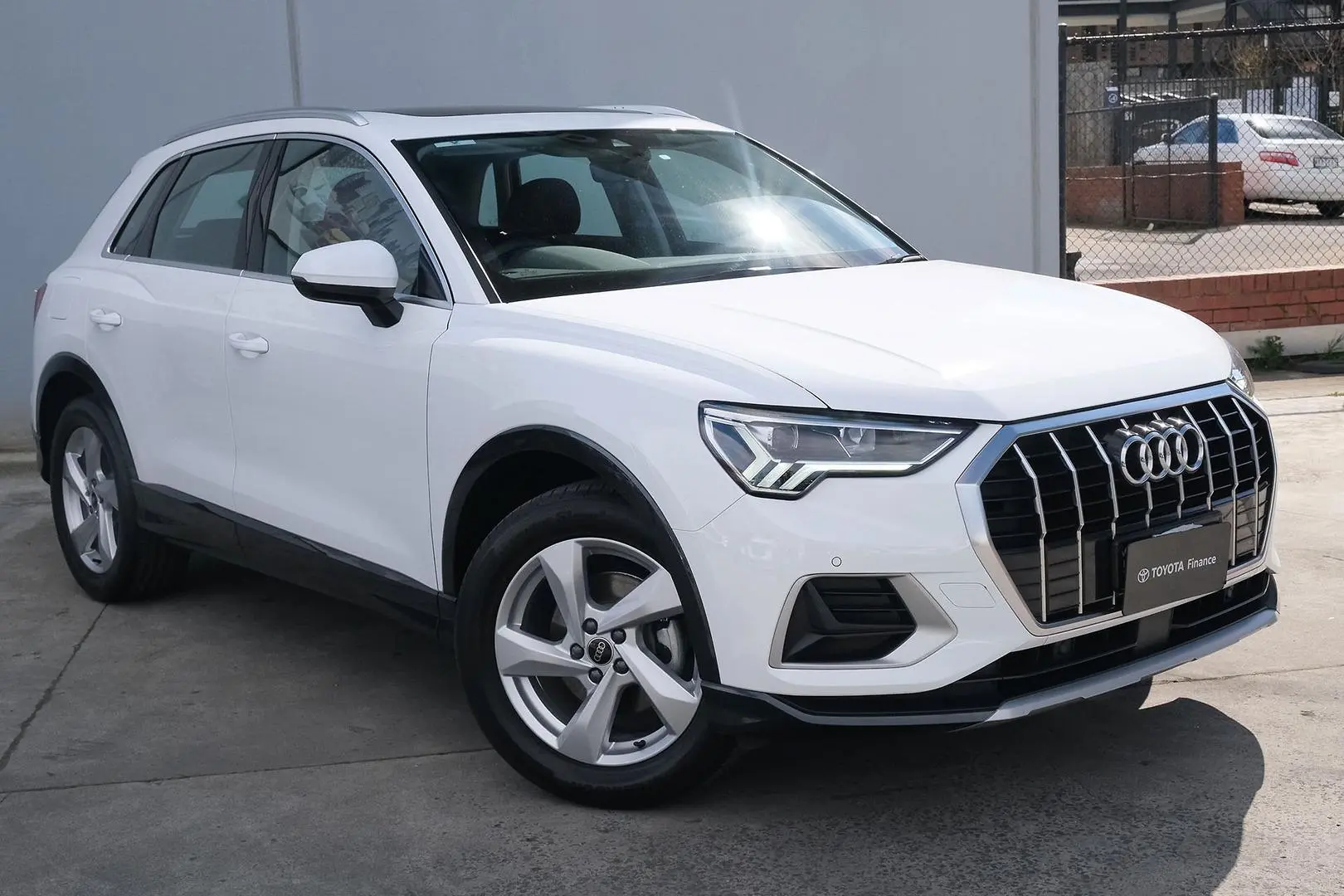 2021 Audi Q3 Gallery Image 1