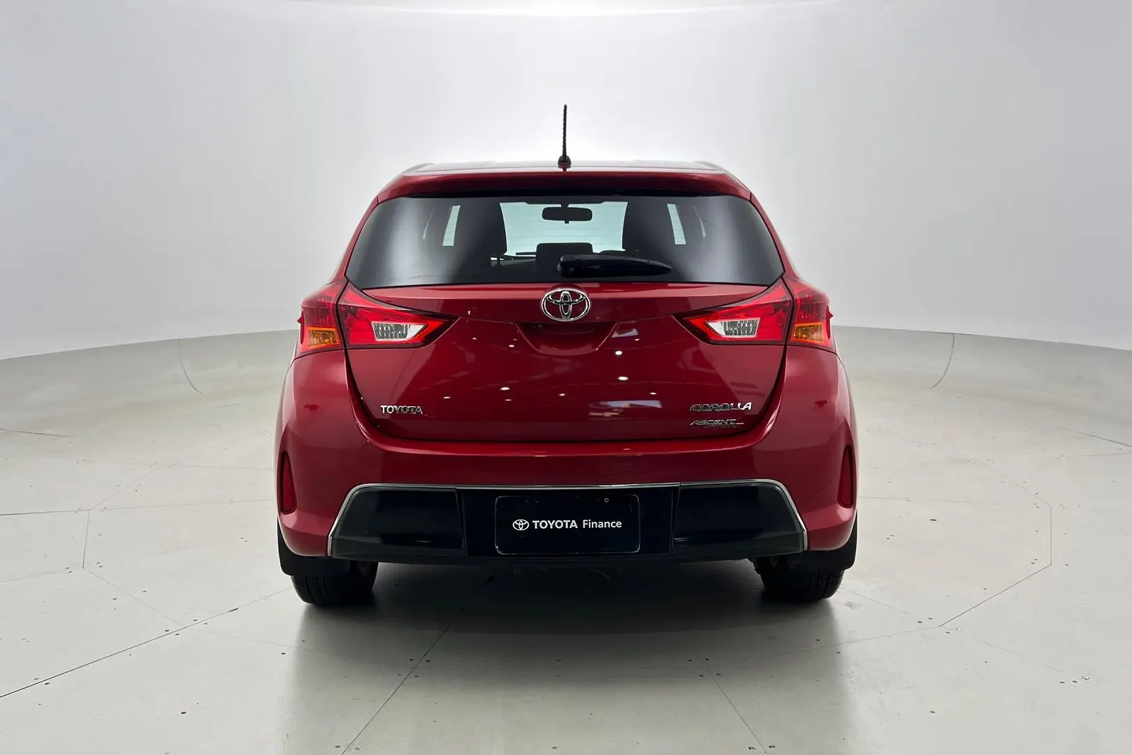 2014 Toyota Corolla Gallery Image 6