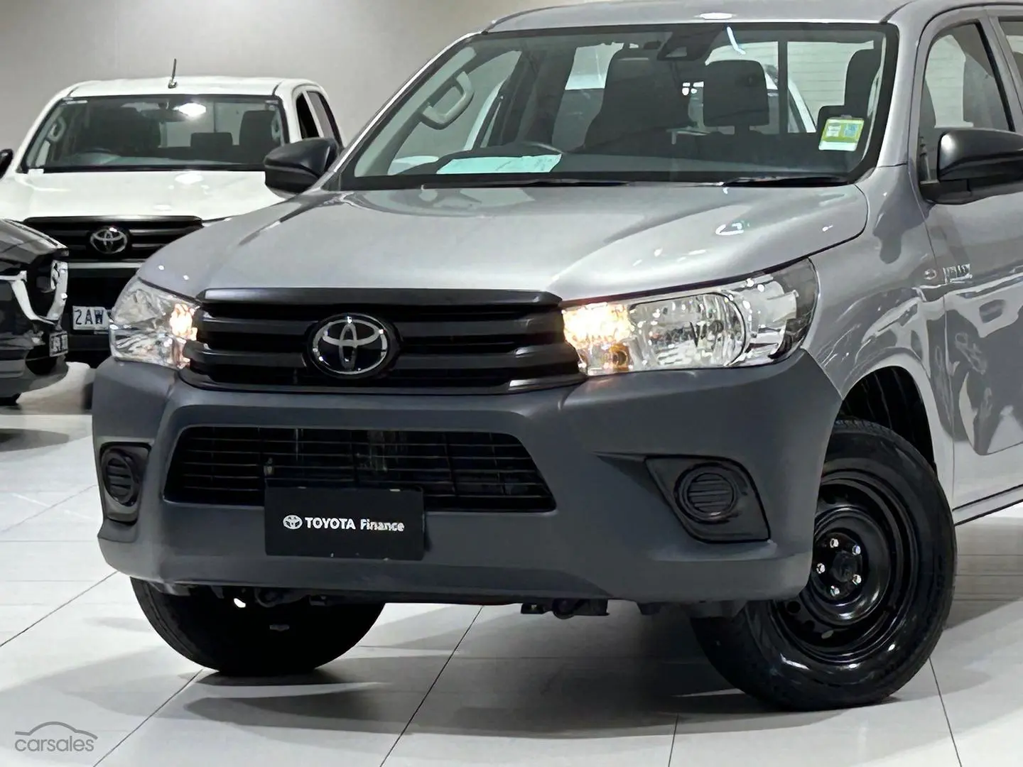 2022 Toyota Hilux Image 7