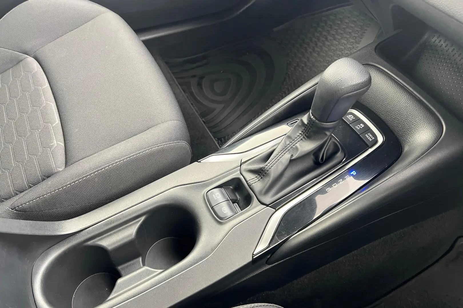2022 Toyota Corolla Gallery Image 24