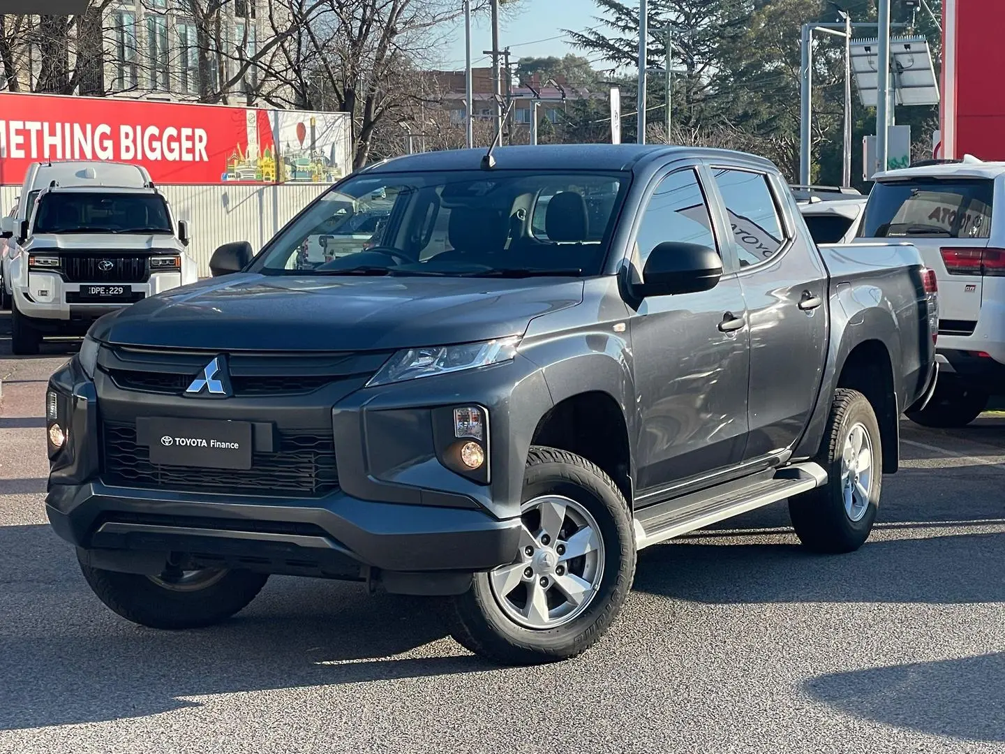 2022 Mitsubishi Triton Gallery Image 10