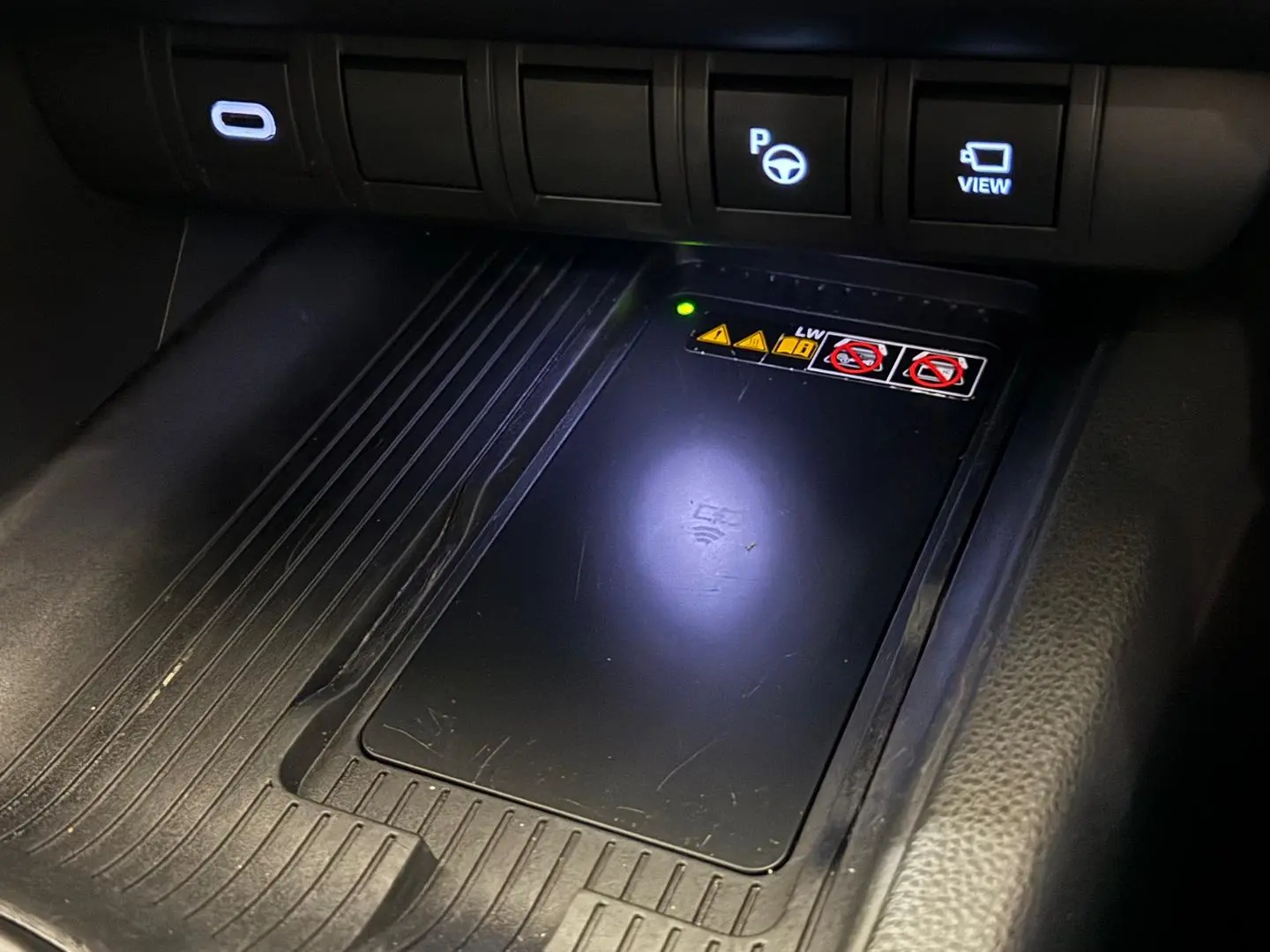 2024 Toyota C-HR Gallery Image 21