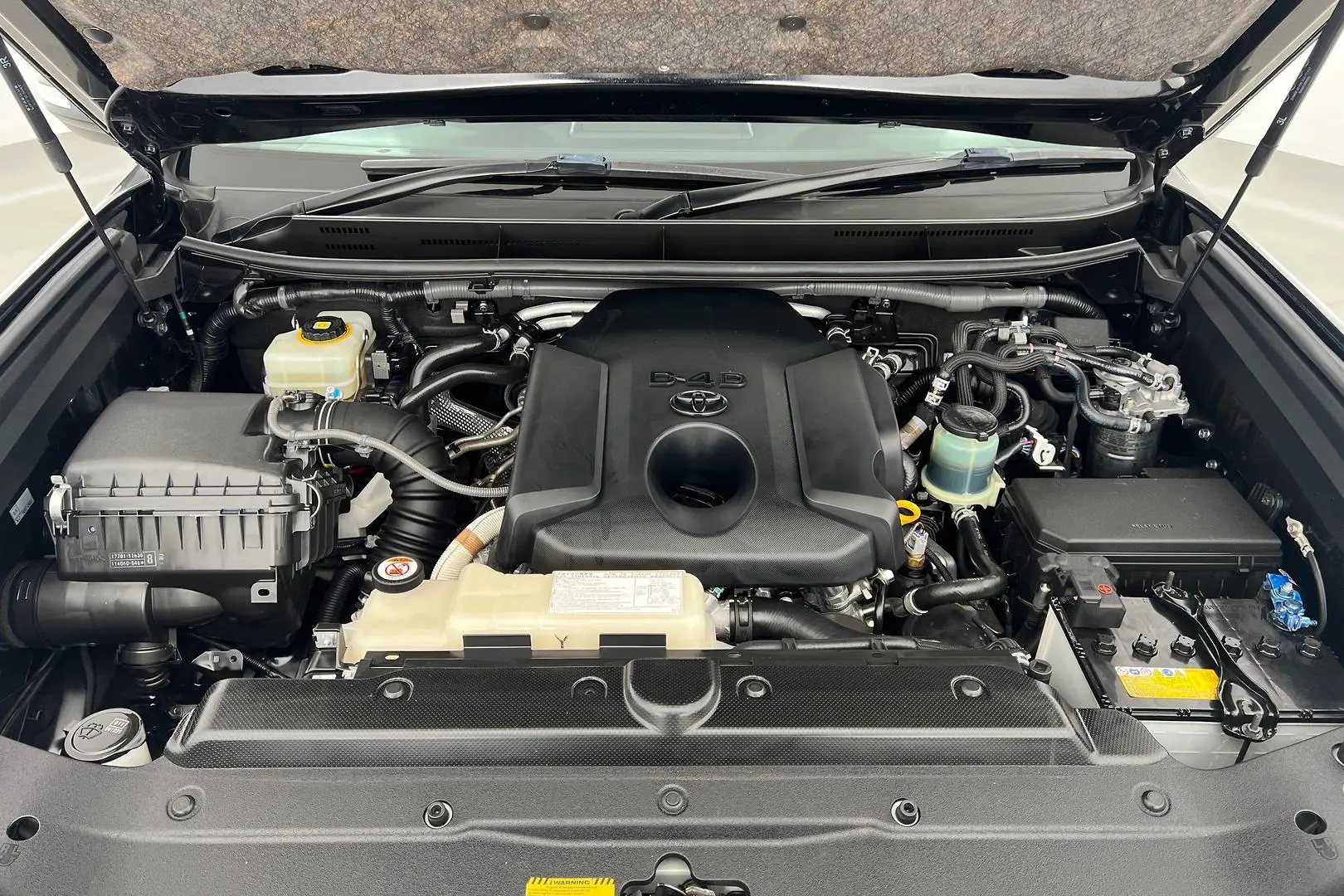 2018 Toyota Landcruiser Prado Gallery Image 22