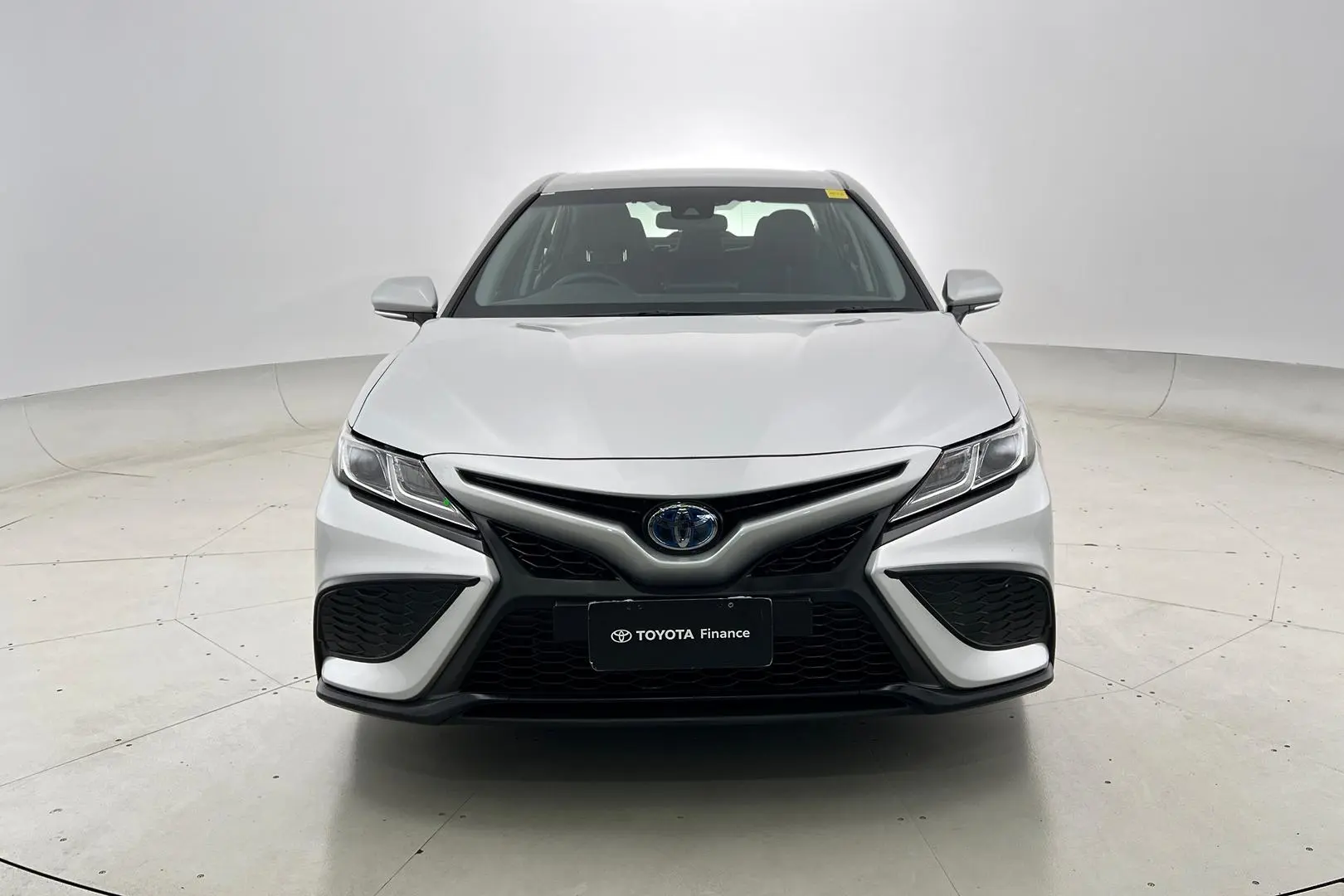 2023 Toyota Camry Gallery Image 11