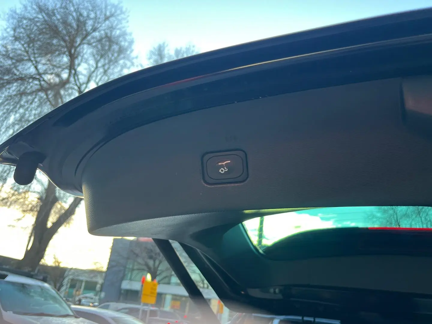 2022 Ford Everest Gallery Image 29