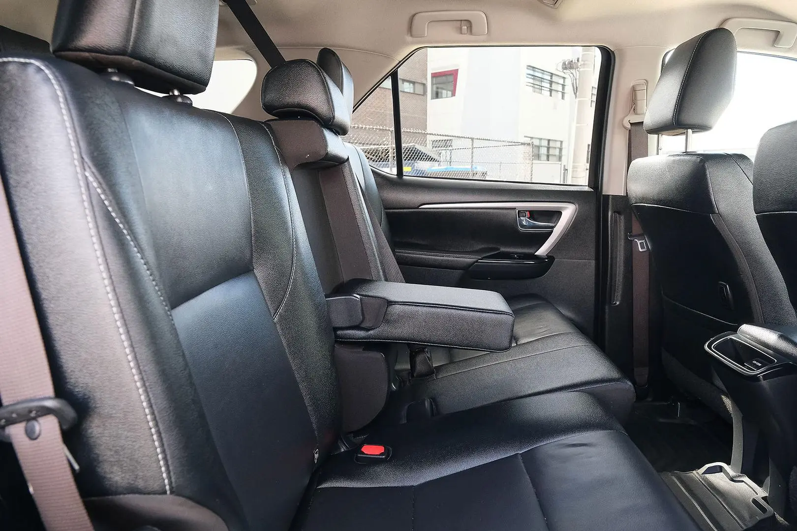 2024 Toyota Fortuner Gallery Image 11