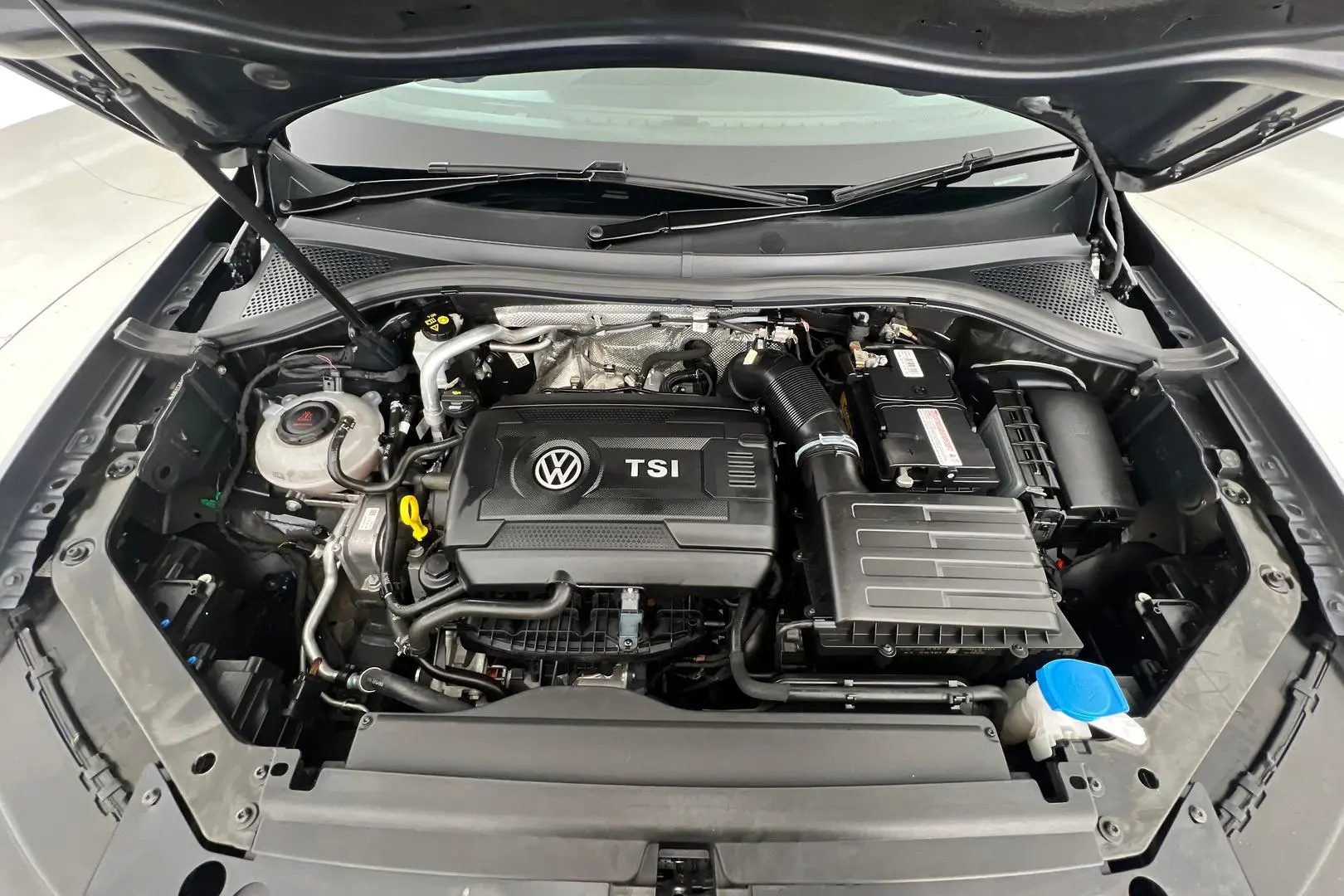 2019 Volkswagen Tiguan Gallery Image 21