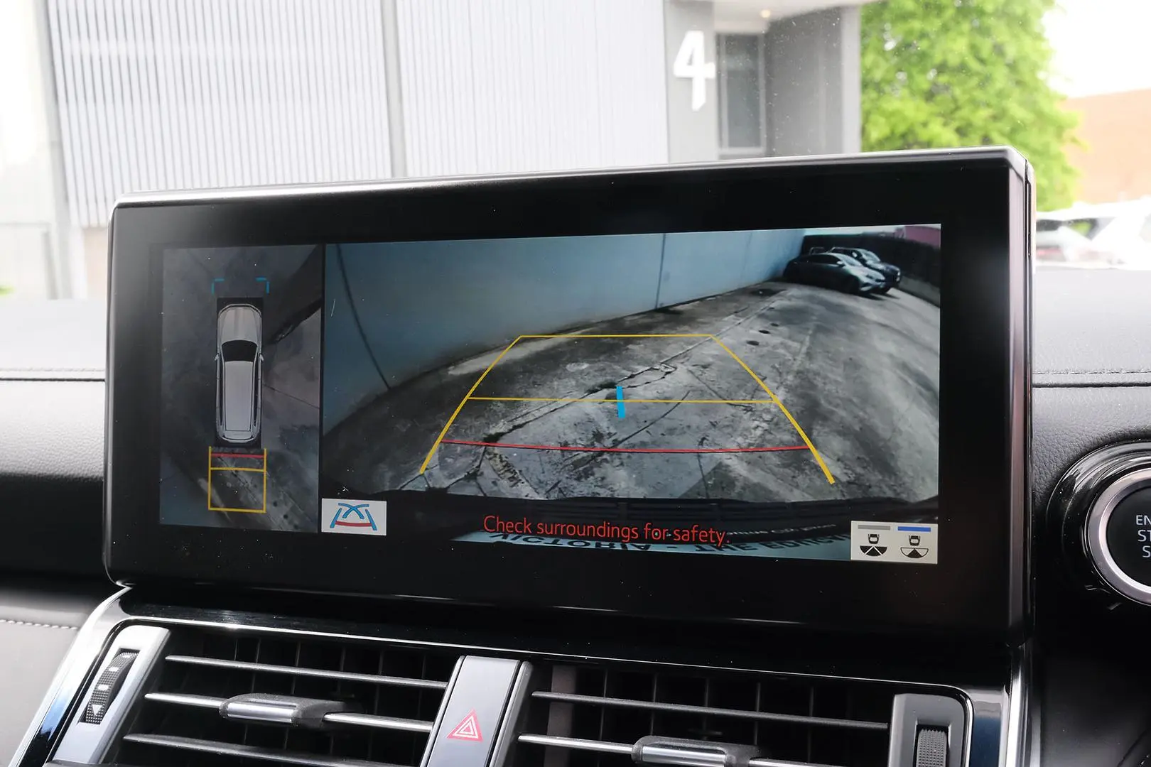 2023 Toyota Landcruiser Gallery Image 10