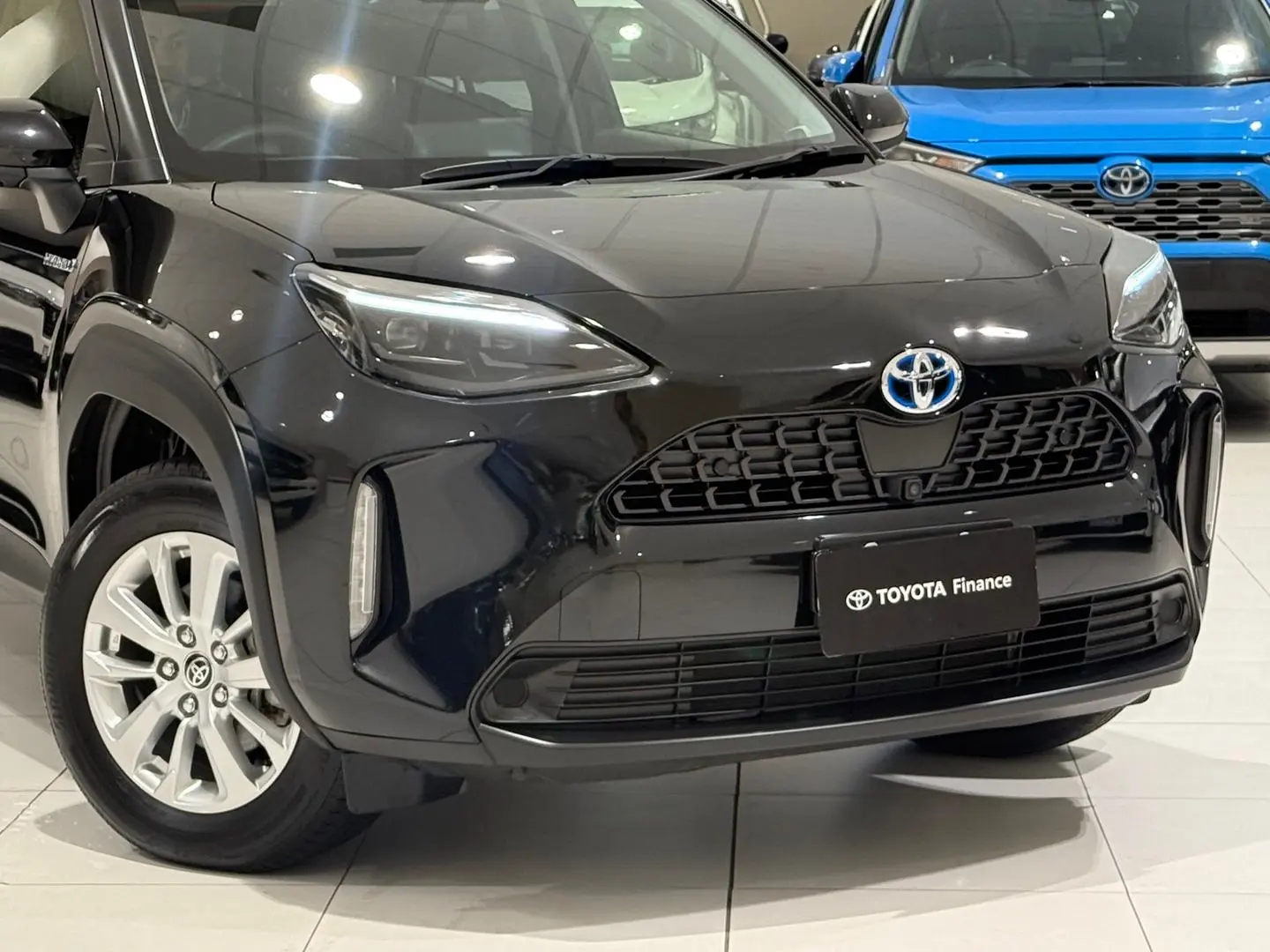 2023 Toyota Yaris Cross Gallery Image 3