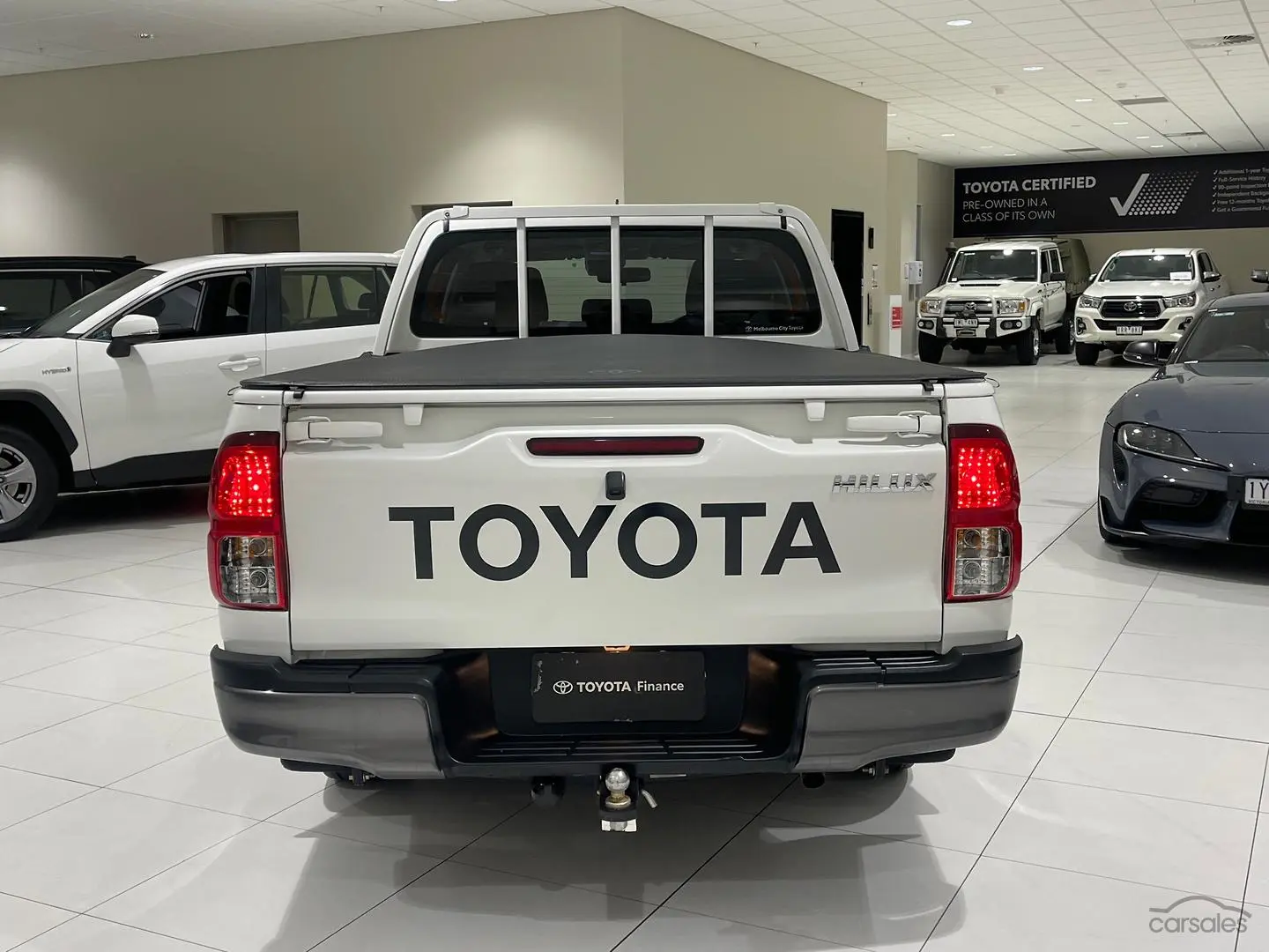 2021 Toyota Hilux Image 9