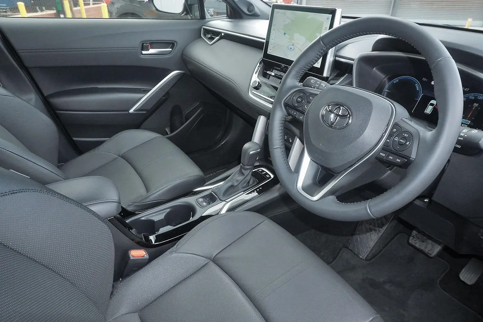 2024 Toyota Corolla Cross Gallery Image 6