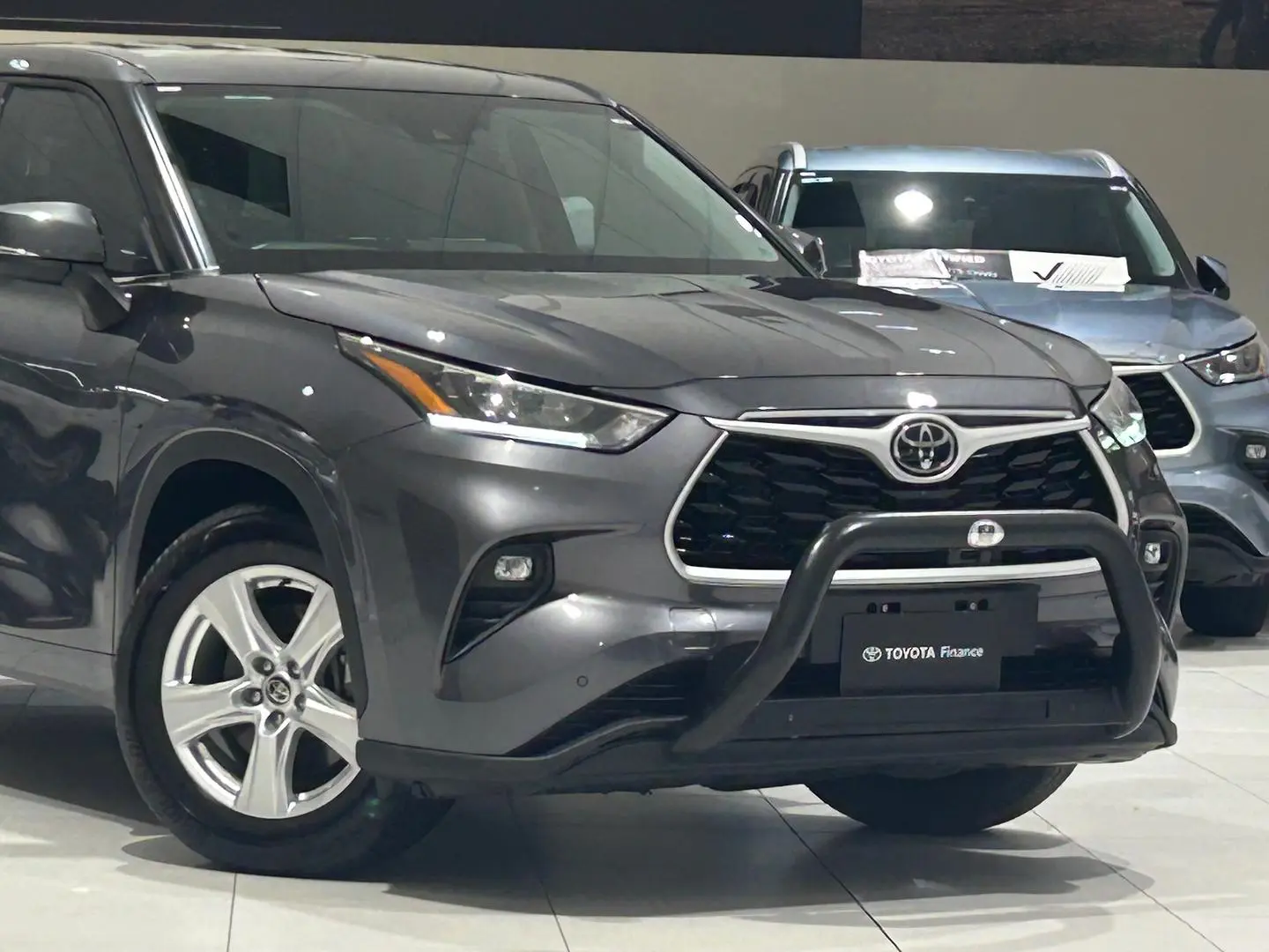 2022 Toyota Kluger Gallery Image 3