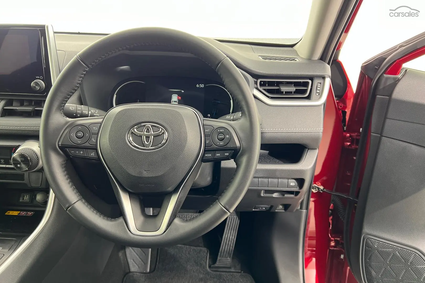 2023 Toyota RAV4 Image 17