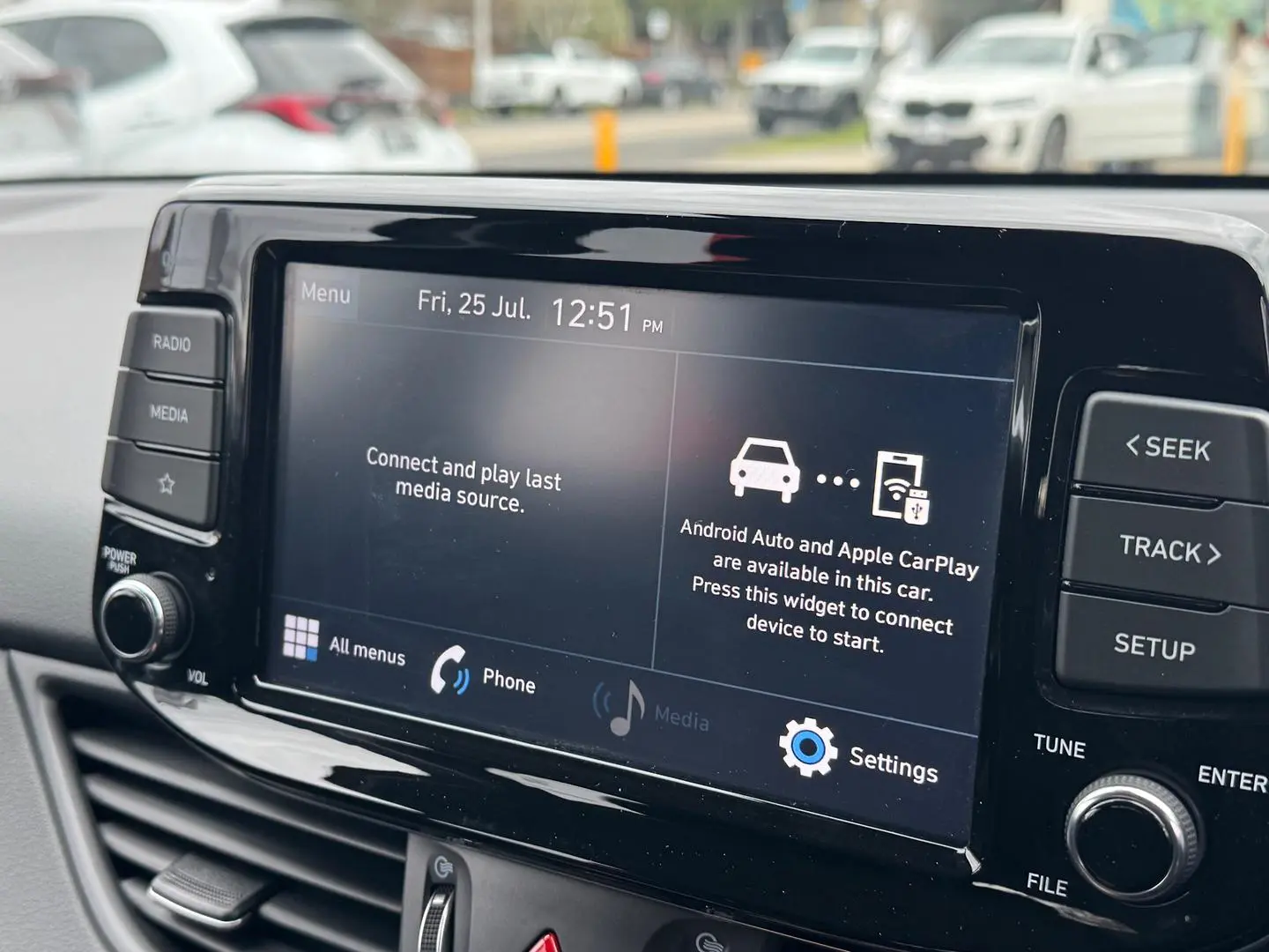 2021 Hyundai i30 Gallery Image 17