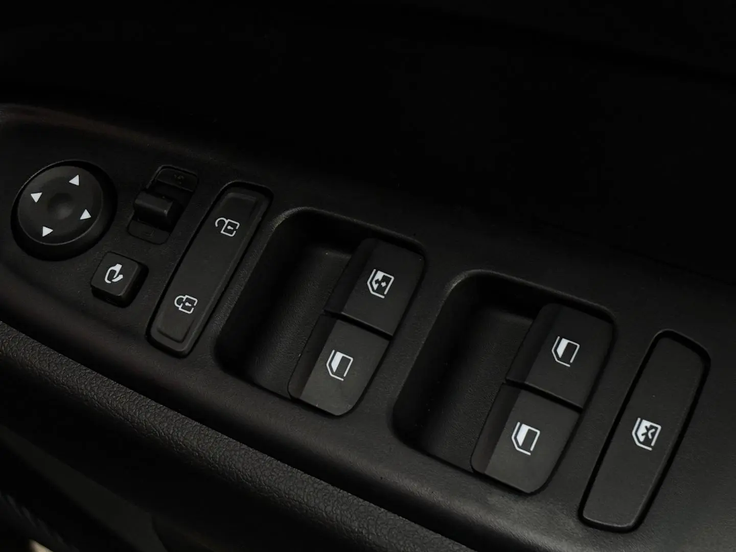 2023 Hyundai Venue Gallery Image 25