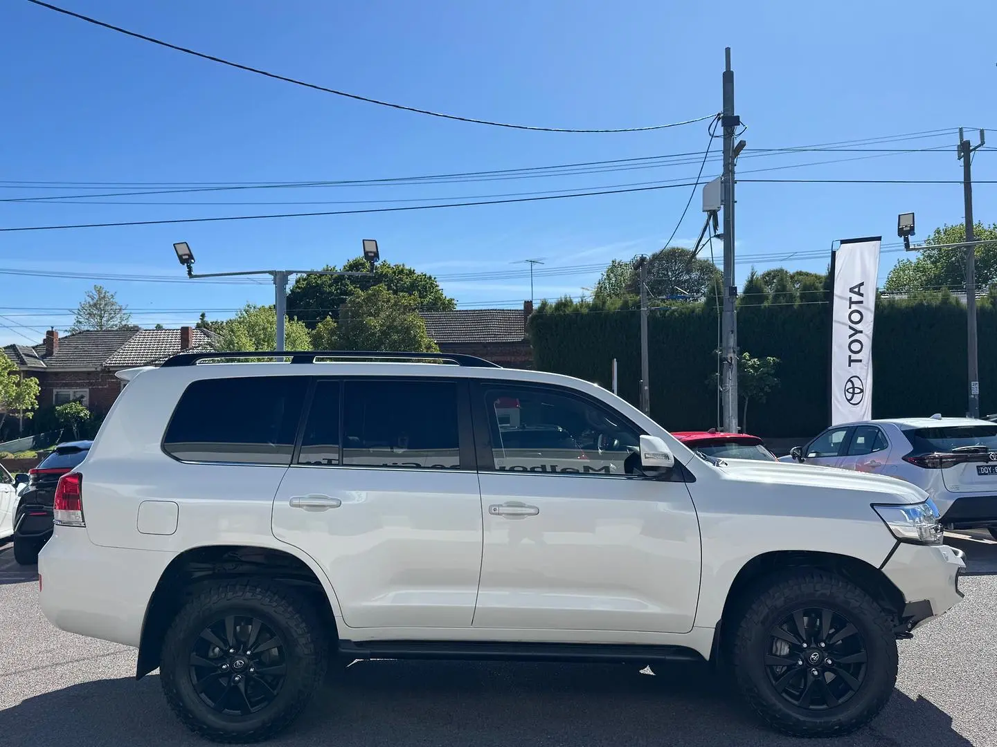 2021 Toyota Landcruiser Gallery Image 3