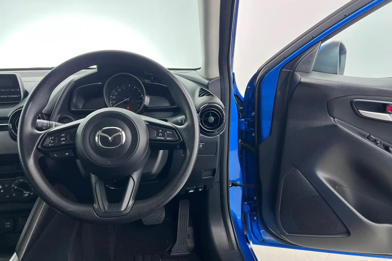 2018 Mazda 2 Gallery Image 15