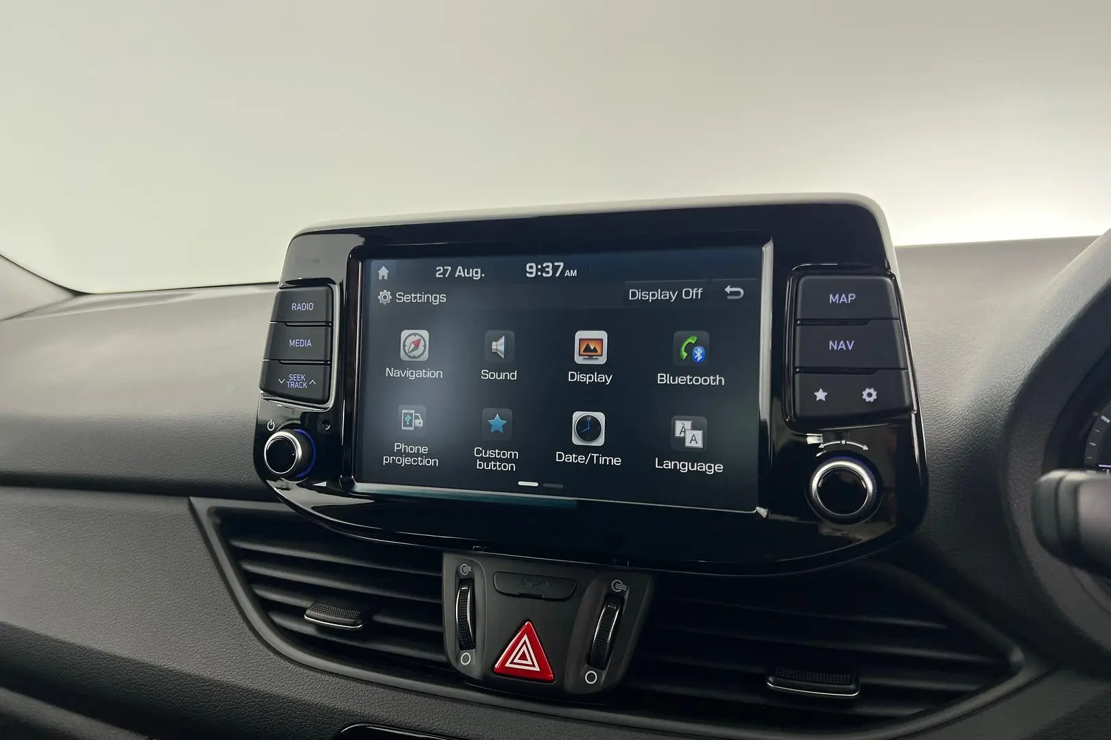2019 Hyundai i30 Gallery Image 13