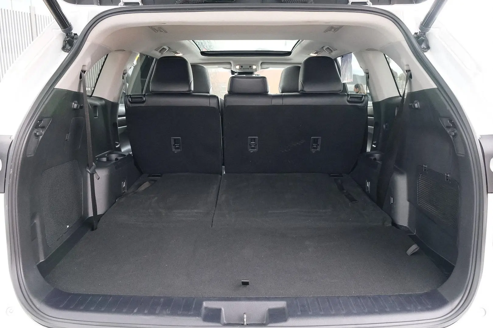 2021 Toyota Kluger Gallery Image 11