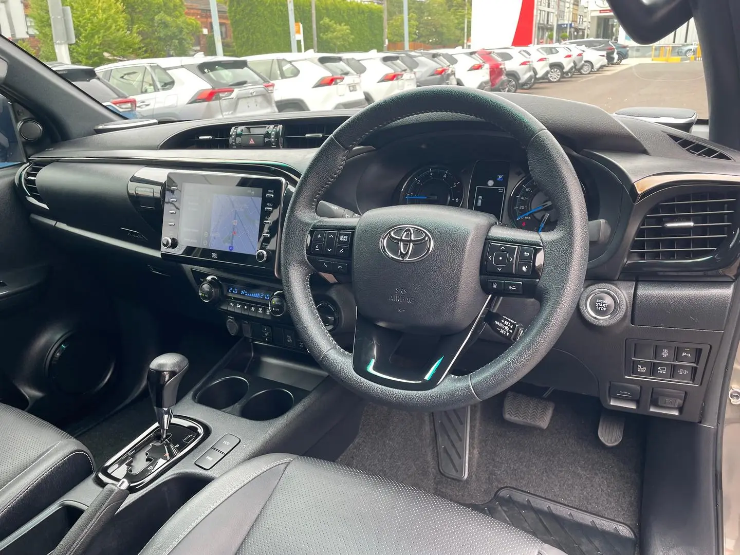 2022 Toyota Hilux Gallery Image 18