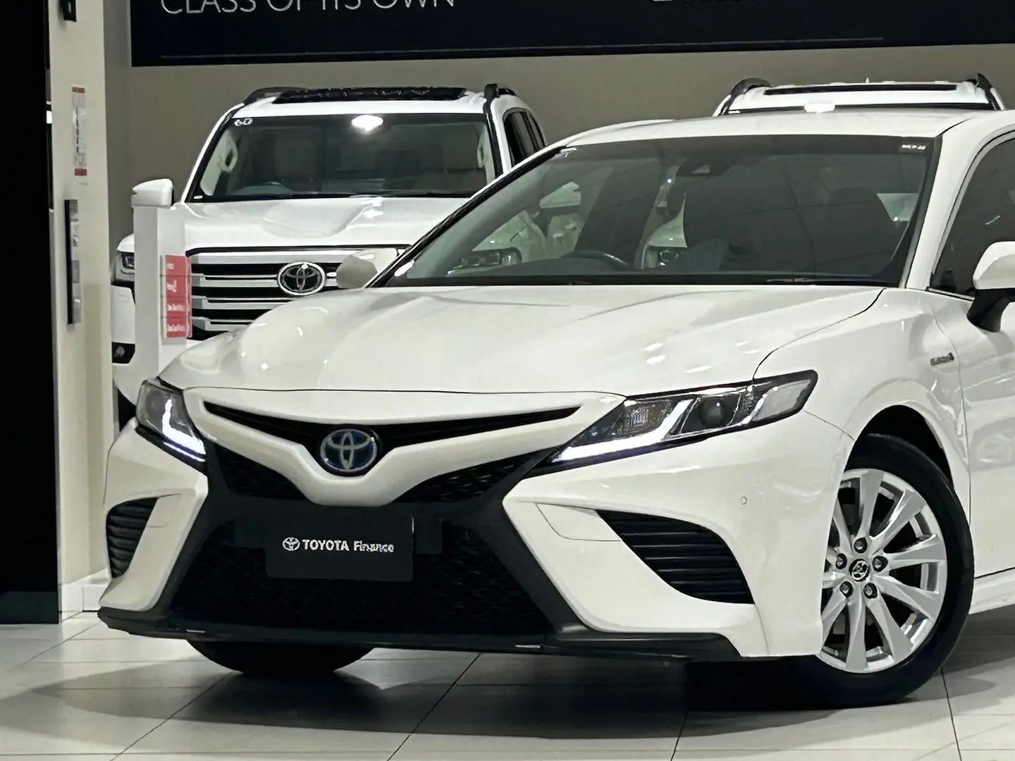 2020 Toyota Camry Gallery Image 7