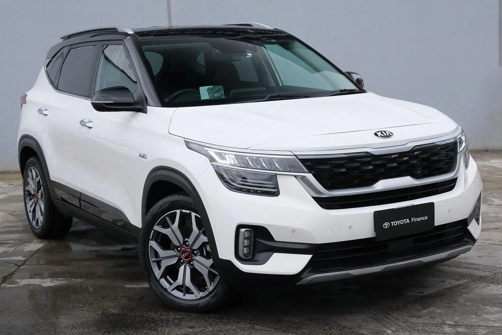 2020 Kia Seltos Gallery Image 1