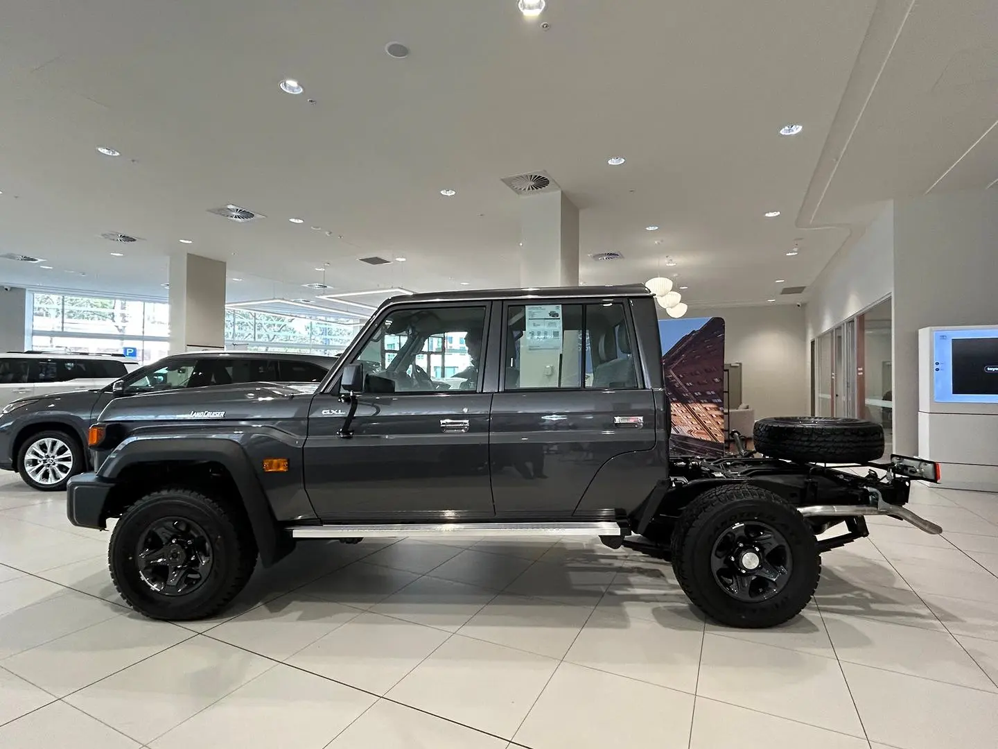 2024 Toyota Landcruiser Gallery Image 6