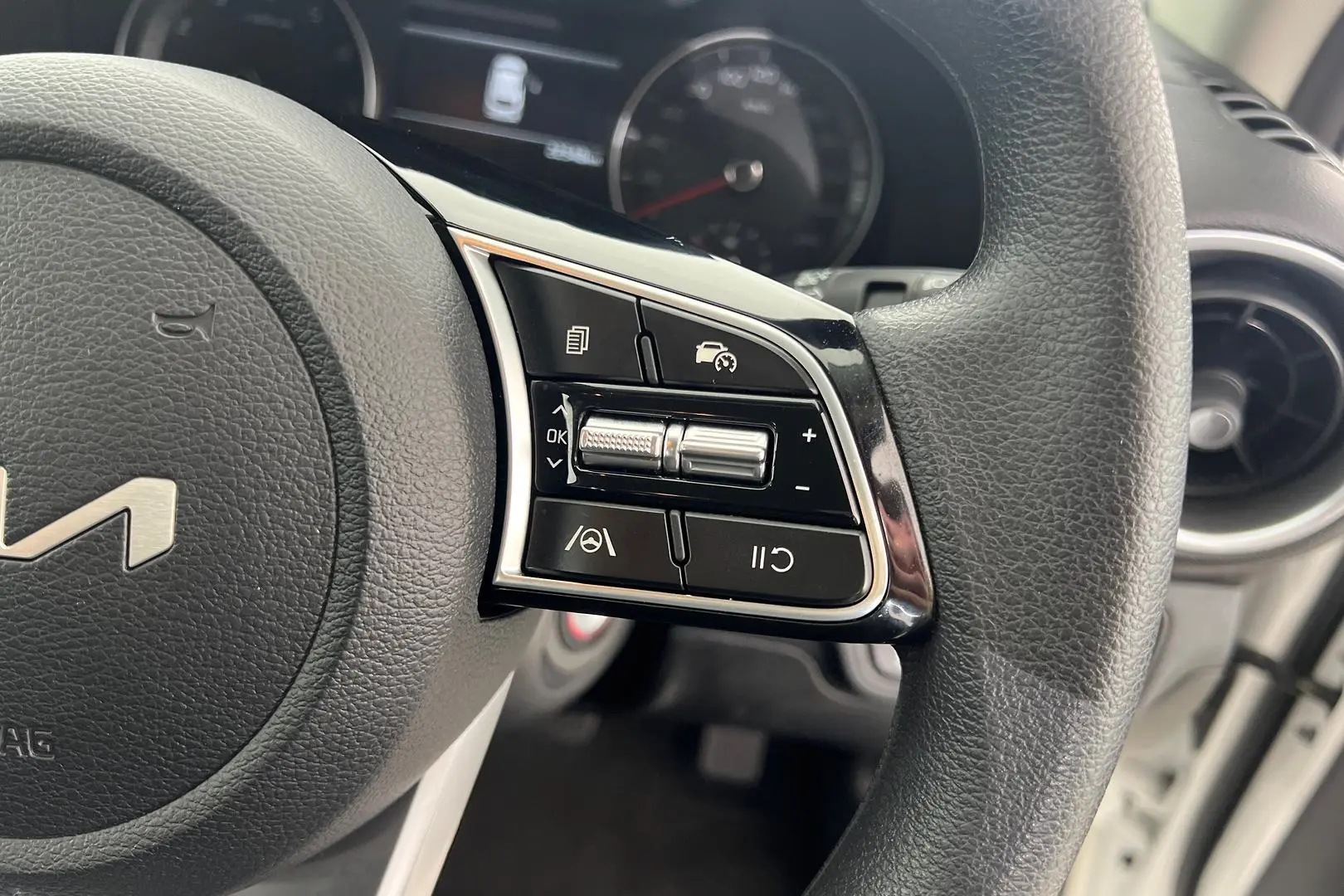 2023 Kia Cerato Gallery Image 16