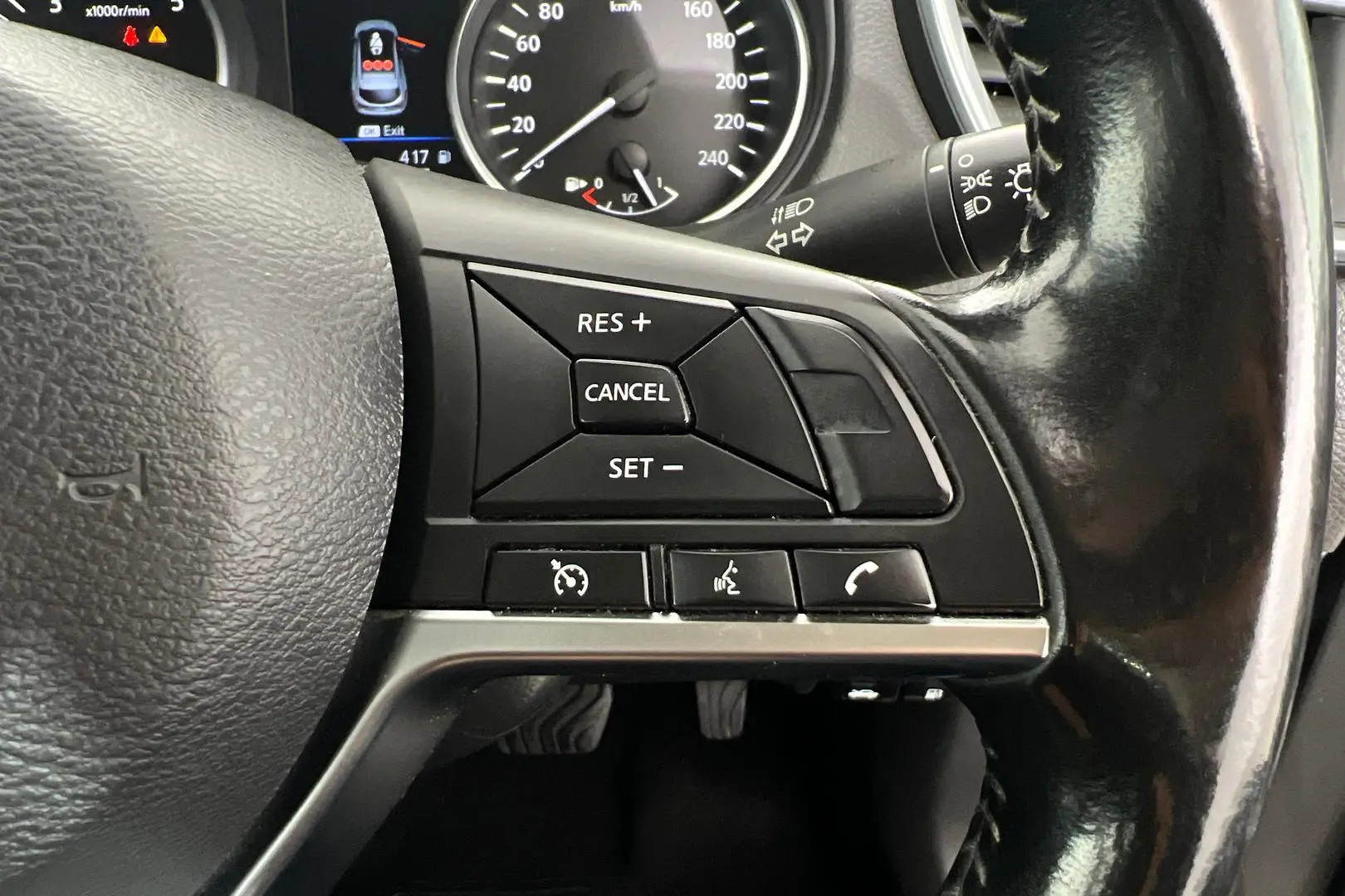 2020 Nissan QASHQAI Gallery Image 17
