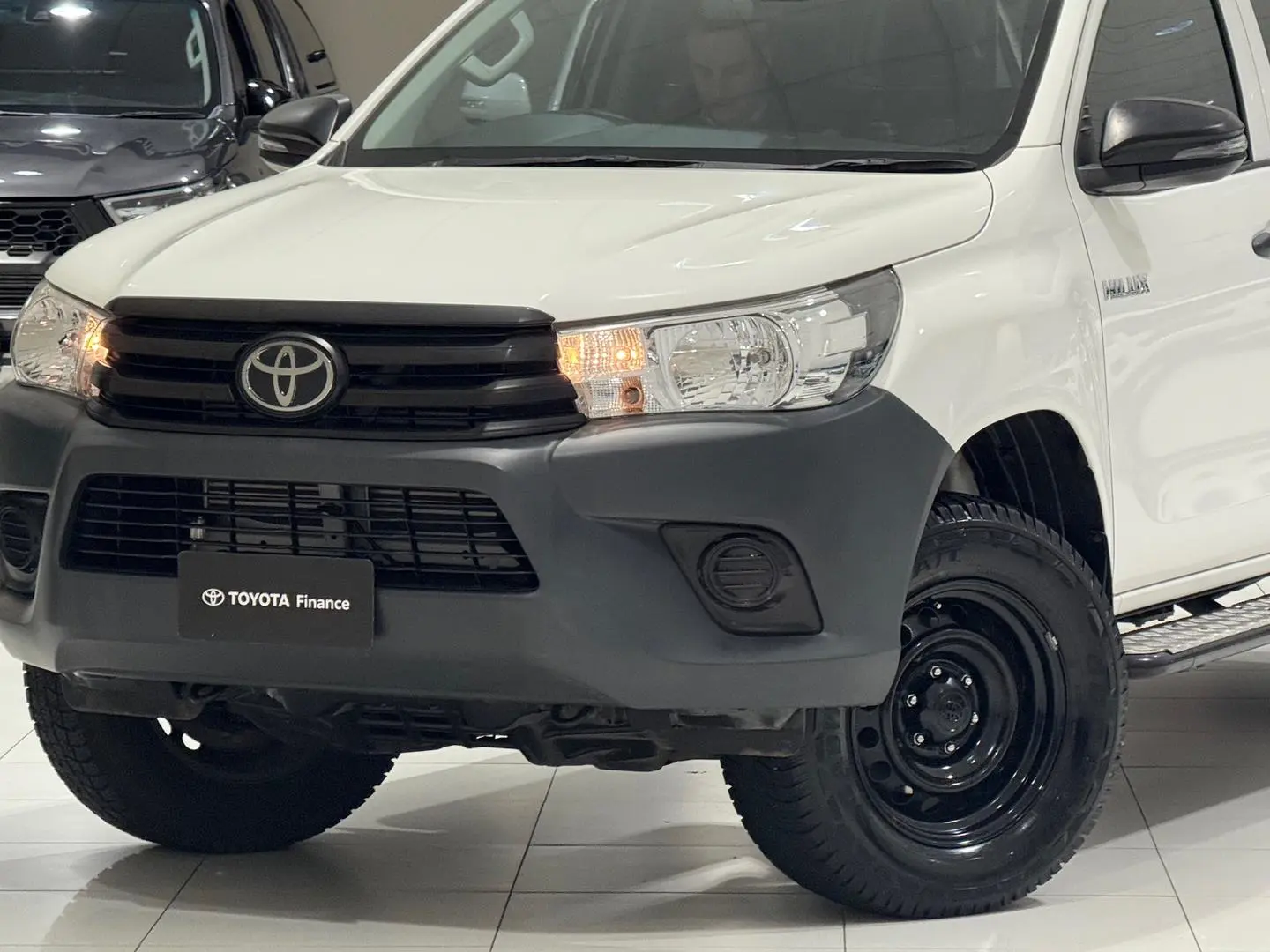 2020 Toyota Hilux Gallery Image 7
