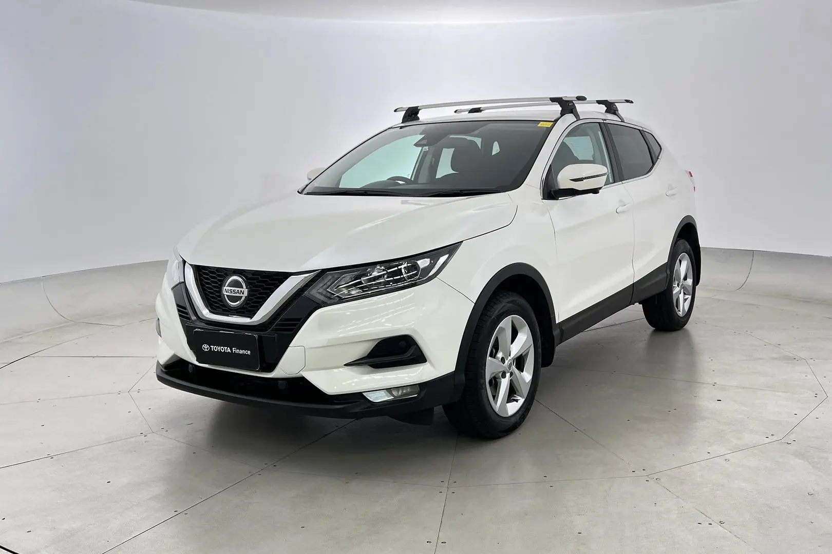 2020 Nissan Qashqai Gallery Image 8