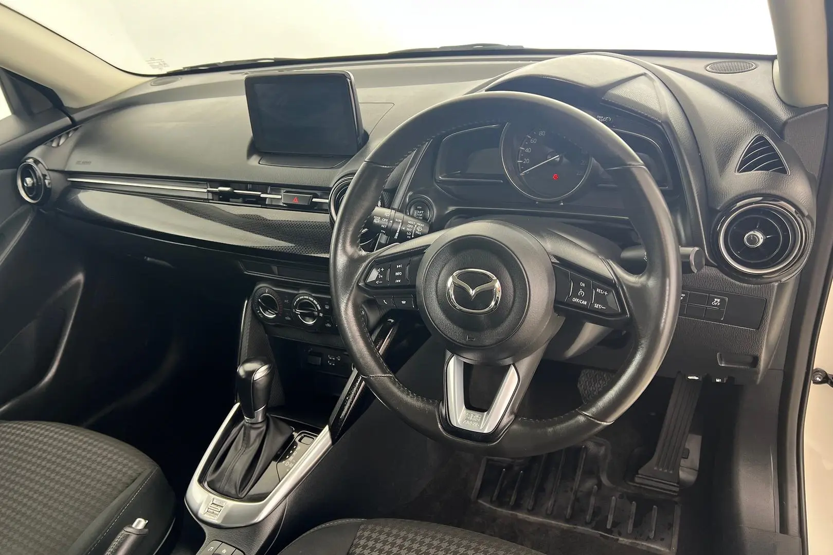 2019 Mazda 2 Gallery Image 12